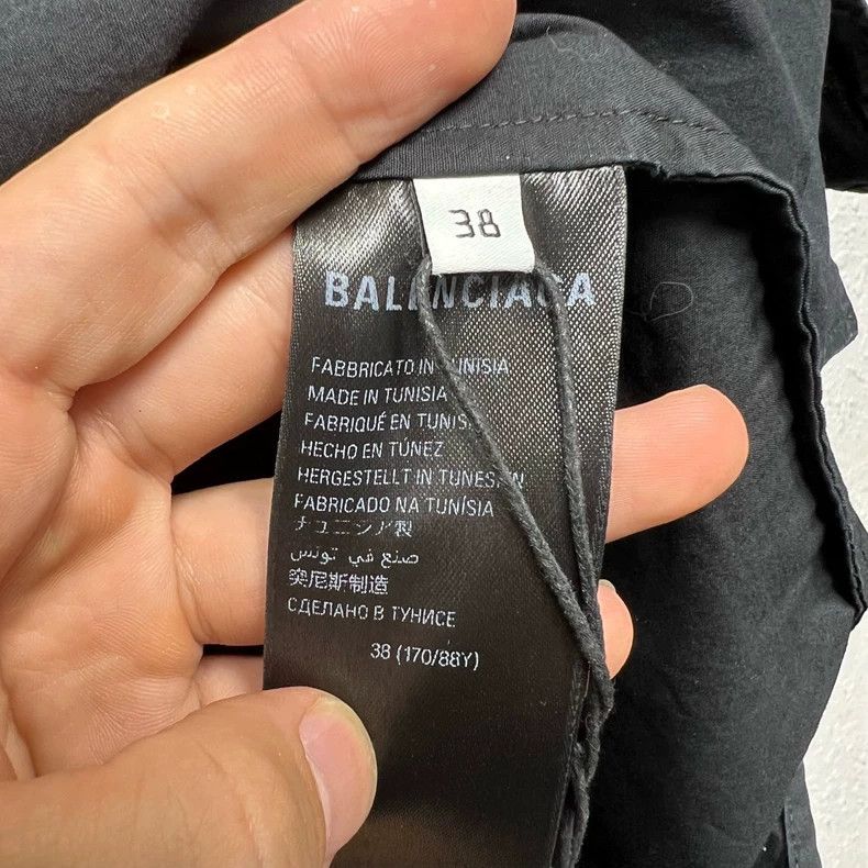 Balenciaga Balenciaga size 38 Back tape logo black short sleeve shirt Size S / US 4 / IT 40 - 4 Thumbnail