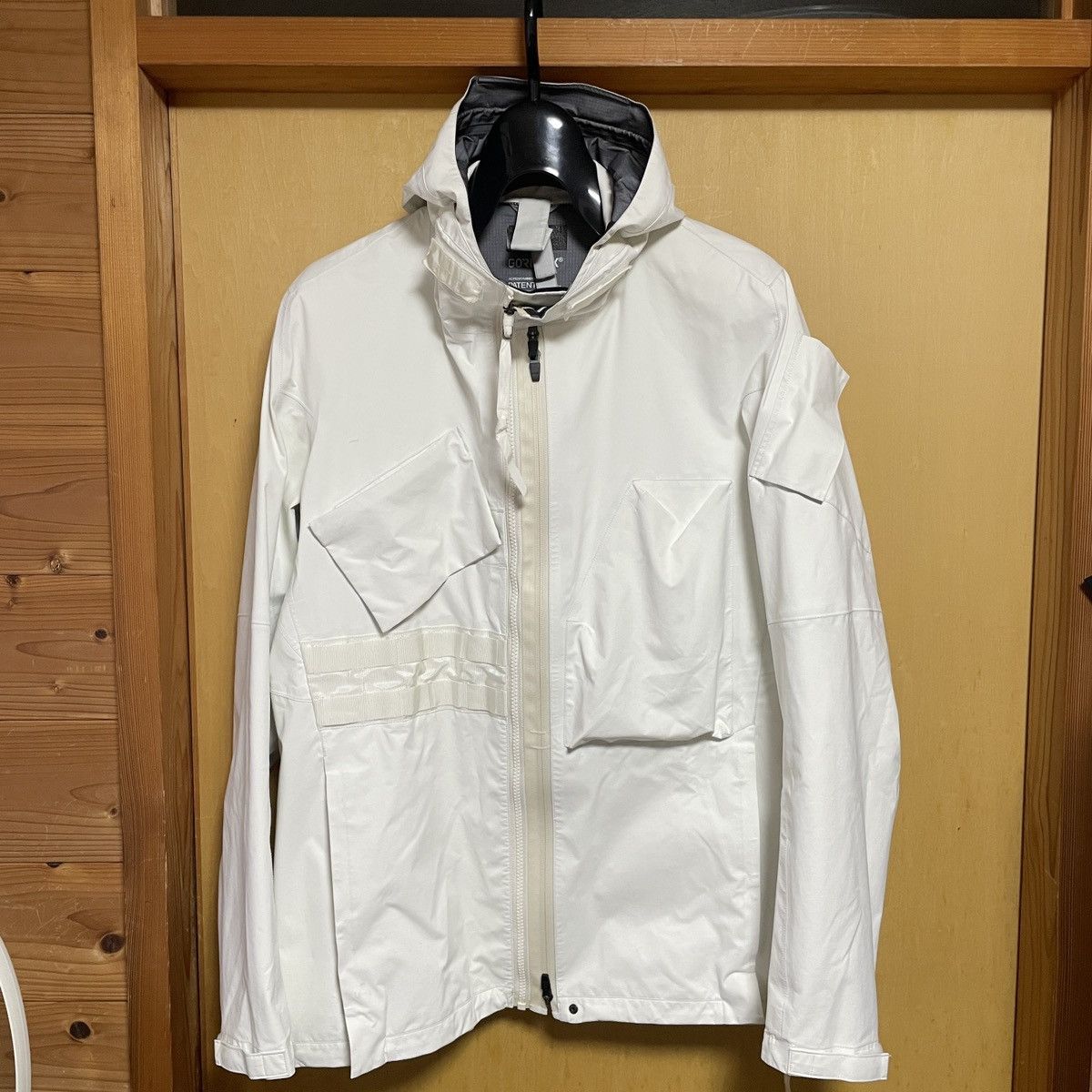Acronym J47TS-GT-WHT WHITE L Size US L / EU 52-54 / 3 - 1 Thumbnail