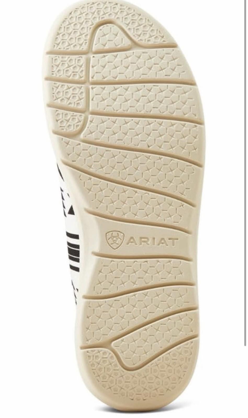 Unknown London Casual Slip-On Shoes with Black and White Geometric Pattern Size US 9 / EU 42 - 7 Thumbnail