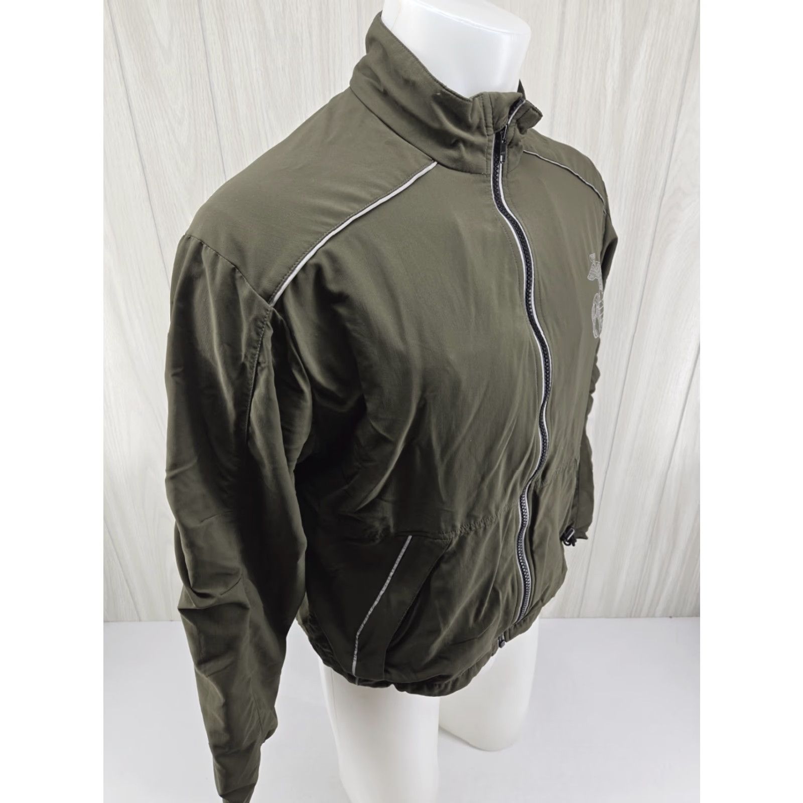New Balance VINTAGE (no) -> USMC Marine Corps Jacket Mens Medium Green Training Running New Balance Size US 31 - 7 Thumbnail