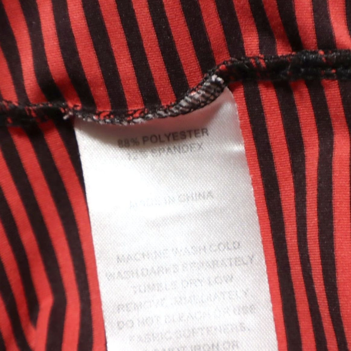 Footjoy Footjoy Valhalla GC High Stretch Striped Polo Shirt Red Men's L Shirt Polo Red Men L Footjoy Valhalla GC Striped Polo Shirt Red Mens L Size US L / EU 52-54 / 3 - 7 Thumbnail