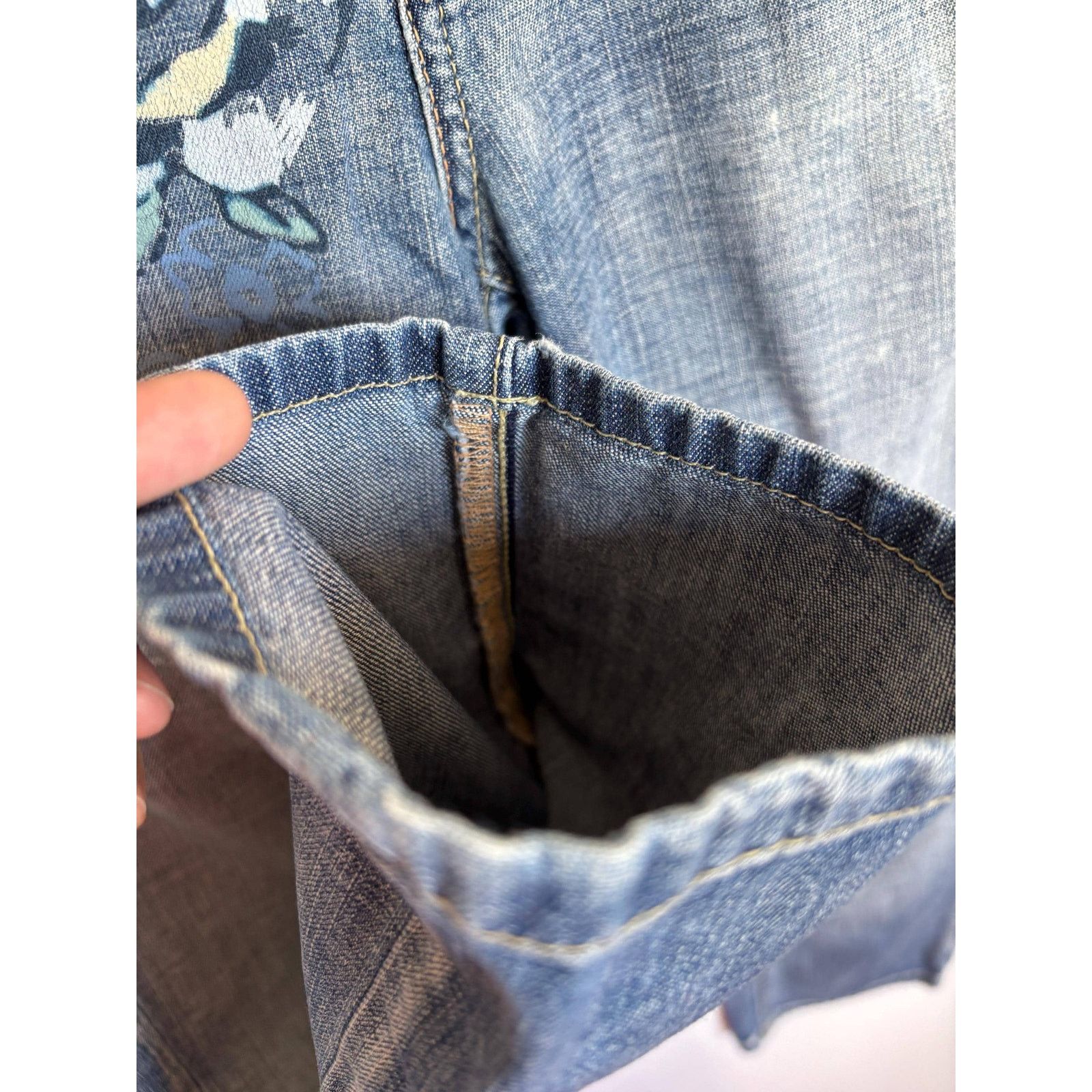 Guess × Vintage Vintage Guess Jeans 24W Floral Print Button Fly Y2K Archive Size US 26 / EU 42 - 9 Thumbnail