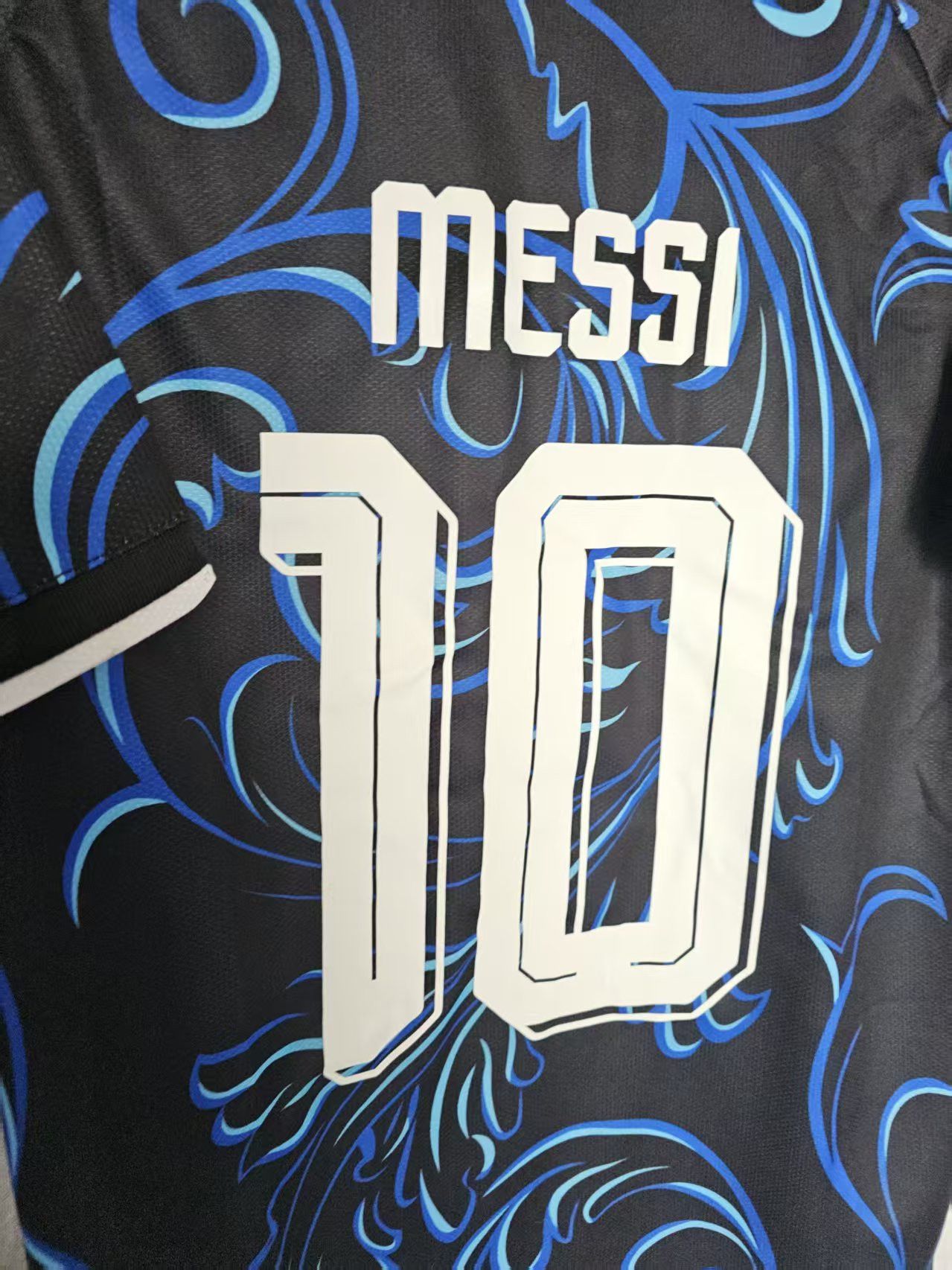 Other 2026 Argentina #10 Messi Soccer Jersey World Cup Away Size US M / EU 48-50 / 2 - 5 Thumbnail
