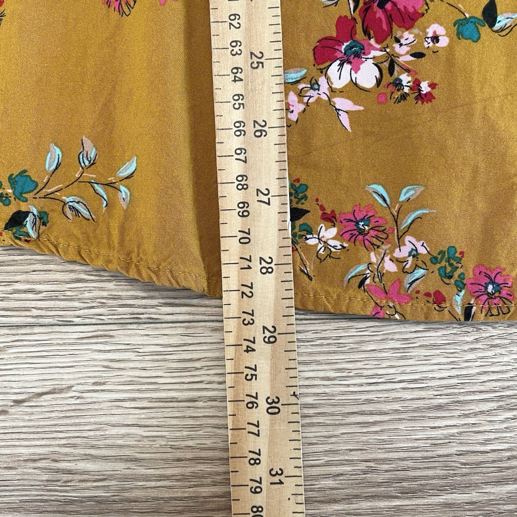 Vintage VINTAGE Gypsies & Moondust Yellow Floral Lace Tank Top Open Back Size Large Womens Size L / US 10 / IT 46 - 3 Thumbnail