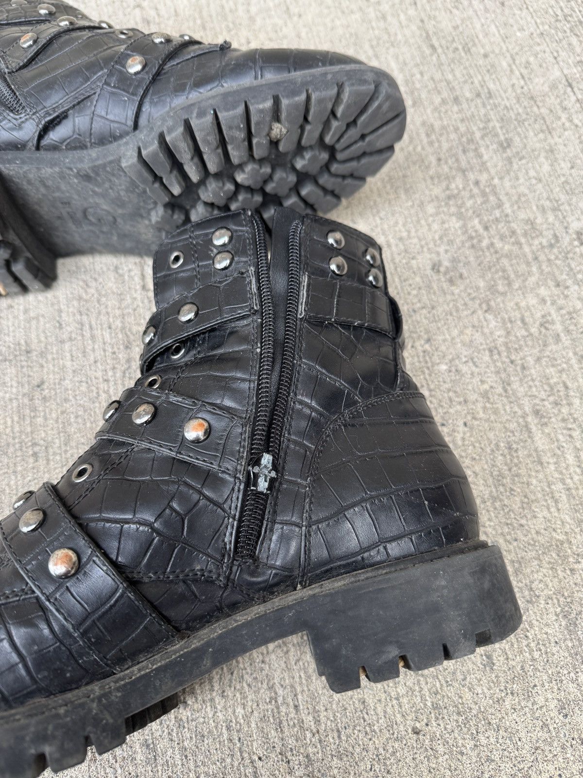 Guess GUESS SNAKESKIN BUCKLE STUDDED BOOTS Size US 7 / IT 37 - 6 Thumbnail