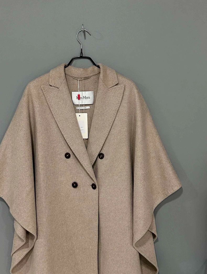 Max Mara Max Mara Cashmere double-breasted cloak Size M / US 6-8 / IT 42-44 - 2 Thumbnail