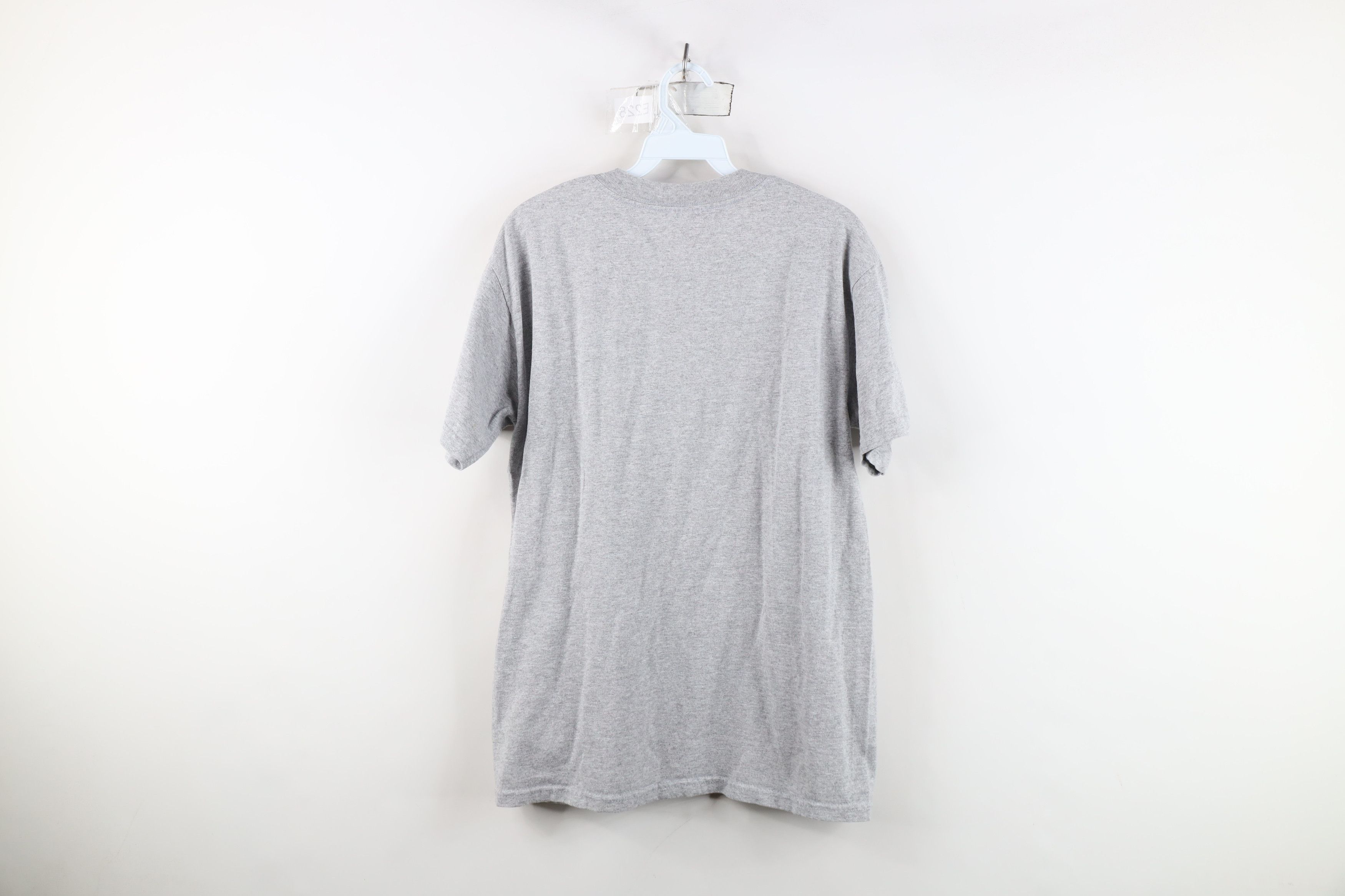 Vintage Vintage 90s To A Fishermans Heart Is Through His Fly T-Shirt Size US M / EU 48-50 / 2 - 11 Thumbnail