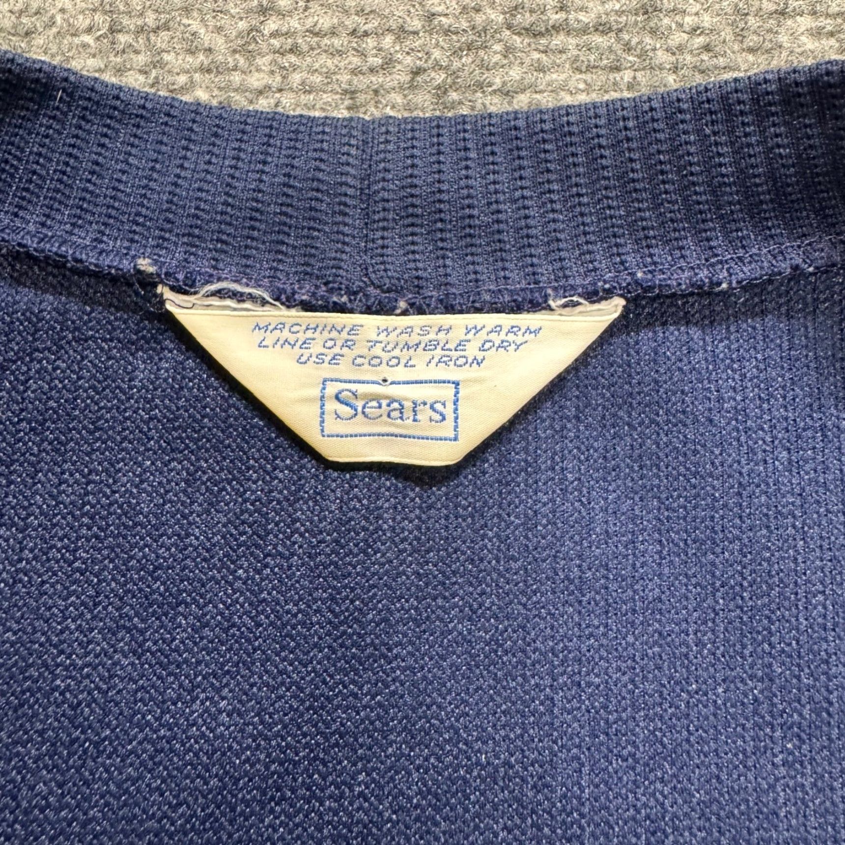 Sears VTG Sears Button Latch Pullover Cardigan Women's S Navy Blue Patterned Y2K Shirt/ Sweater Size S / US 4 / IT 40 - 2 Thumbnail