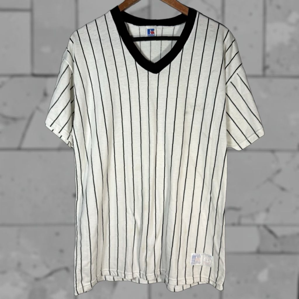Russell Athletic VINTAGE Russell Athletic T-Shirt Men Large White Striped V-Neck Jersey USA Size US L / EU 52-54 / 3 - 1 Thumbnail