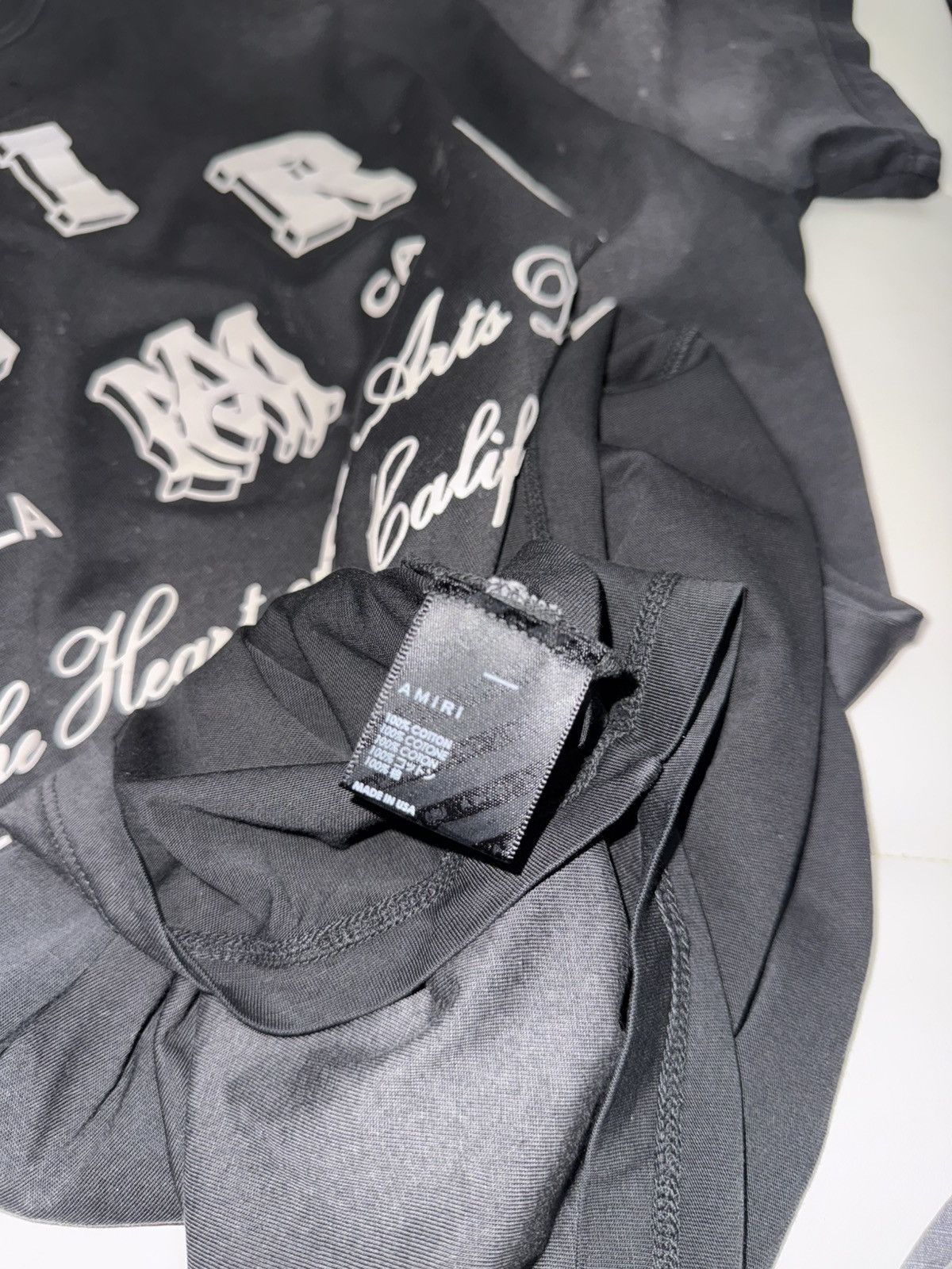 Amiri Amiri staggered logo t shirt Size US S / EU 44-46 / 1 - 4 Thumbnail