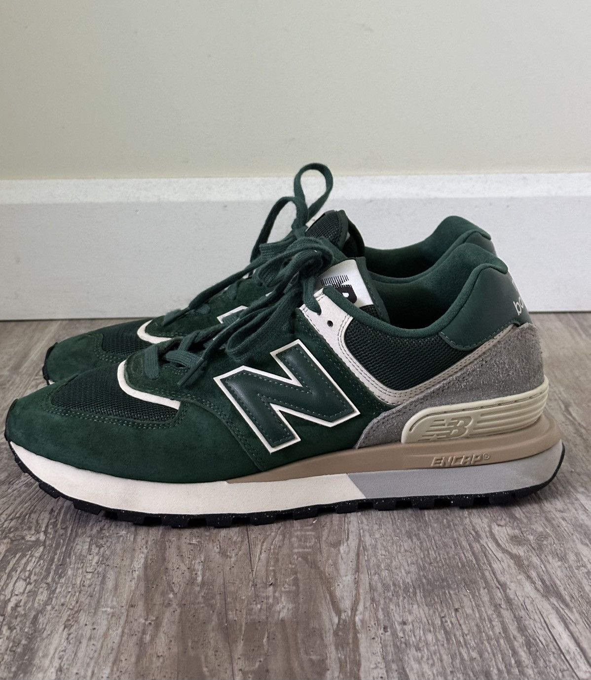 New Balance 574 Legacy Size US 11.5 / EU 44-45 - 2 Thumbnail