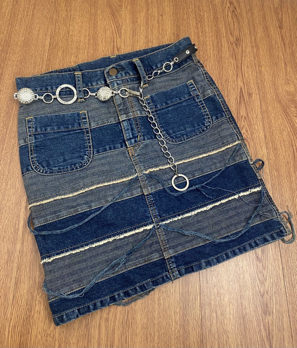 Japanese Brand Chain crystal belt Size ONE SIZE - 3 Thumbnail