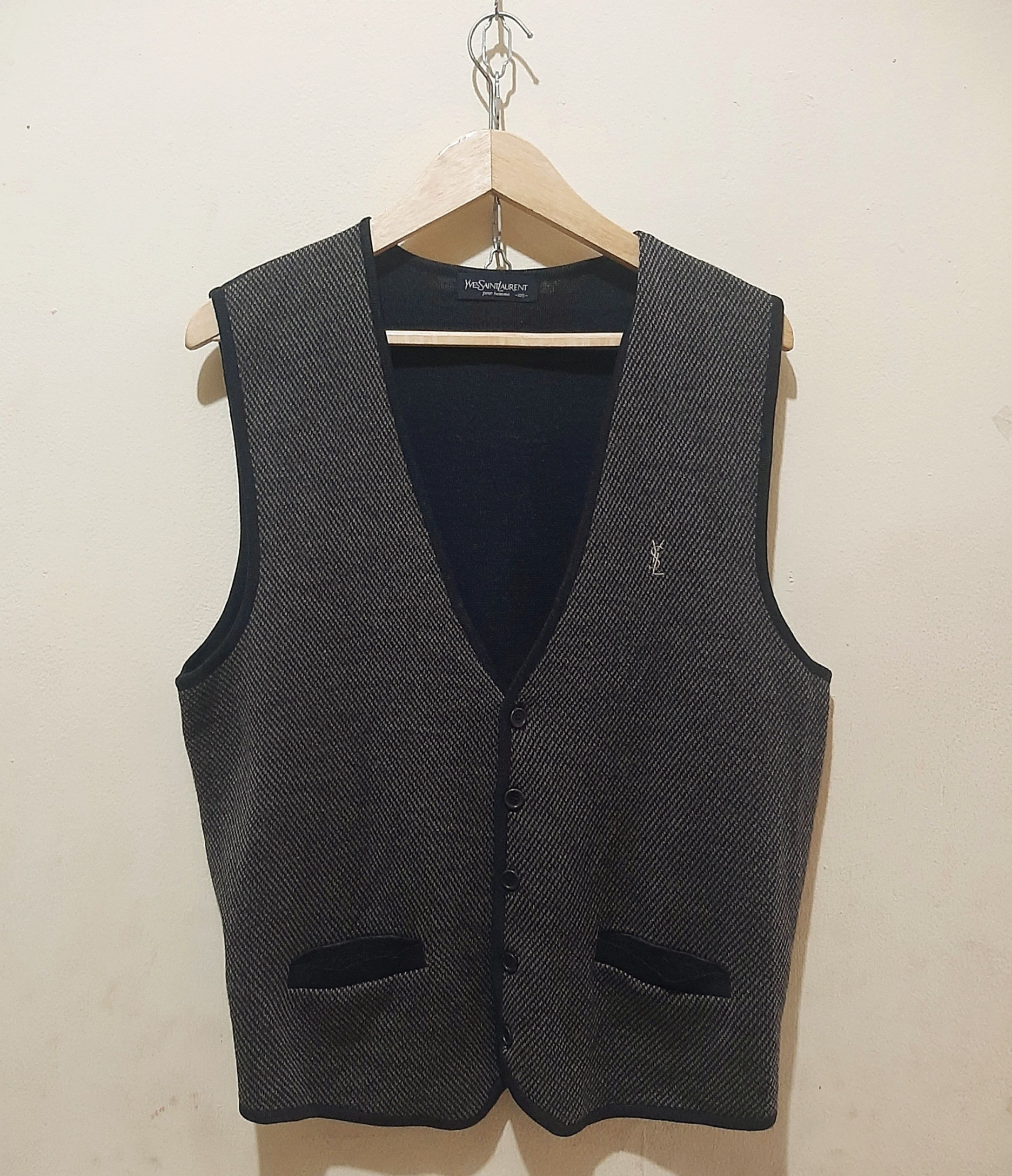 Yves Saint Laurent Yves Saint Laurent Ysl Pour Homme V neck vest Size US L / EU 52-54 / 3 - 2 Thumbnail