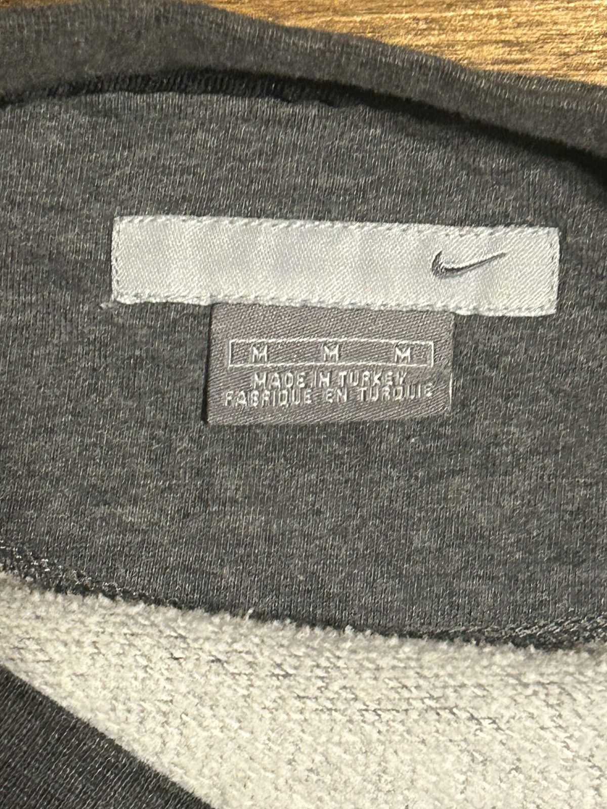 Nike × Vintage Vintage Nike embroidered chest logo sweatshirt Size US M / EU 48-50 / 2 - 4 Thumbnail