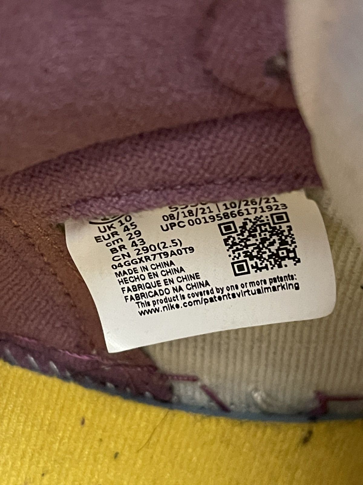Jordan Brand Jordan 1 “University Gold/Light Bordeaux” Size 11 Size US 11 / EU 44 - 6 Thumbnail