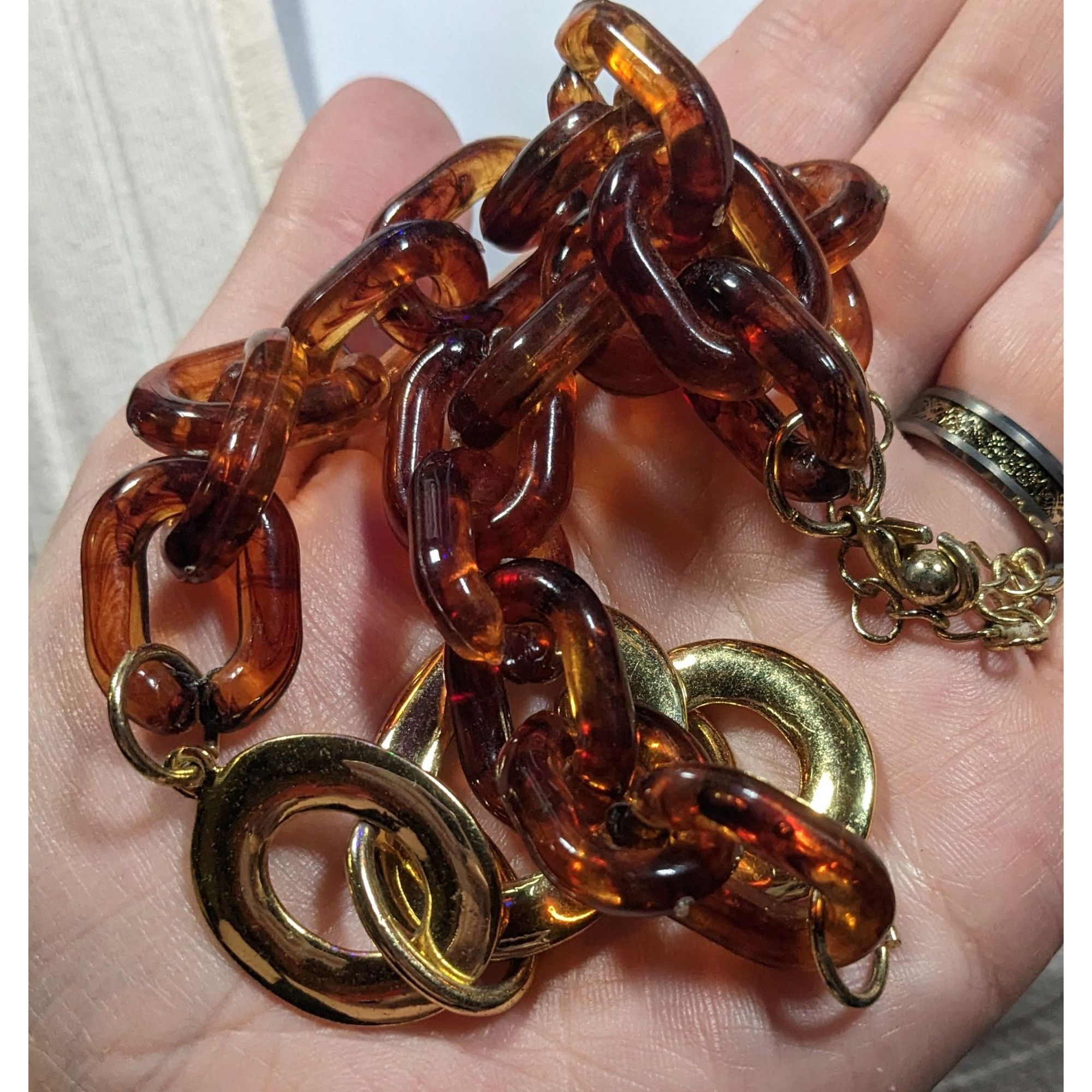 Other 90s Style Tortoise And Gold Tone Chunky Link Necklace Size ONE SIZE - 5 Thumbnail