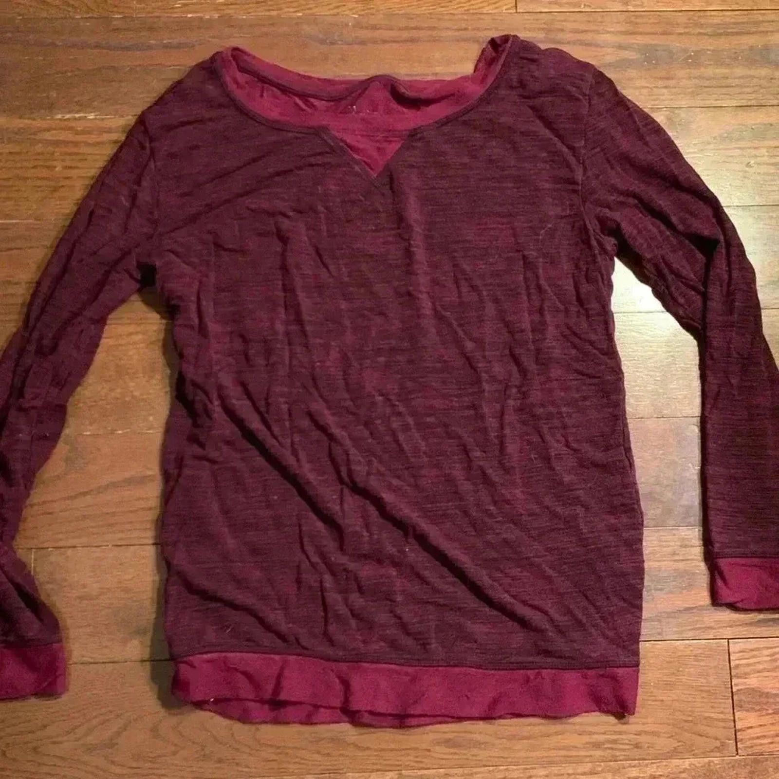 Designer Soft maroon long sleeve shirt Size L / US 10 / IT 46 - 2 Thumbnail