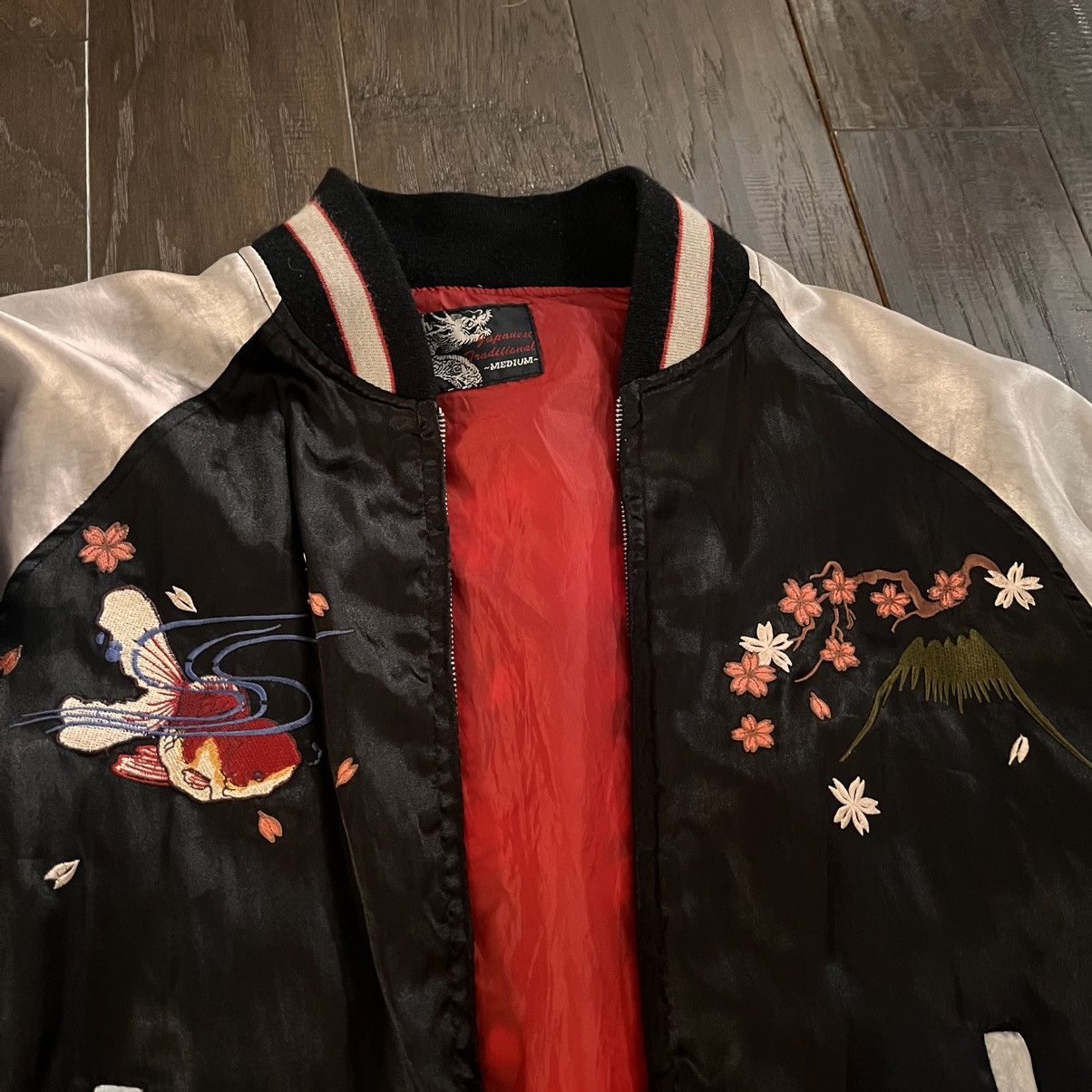 Japanese Brand Japanese koi sakura embroidered satin bomber souvenir jacket Size M / US 6-8 / IT 42-44 - 9 Thumbnail