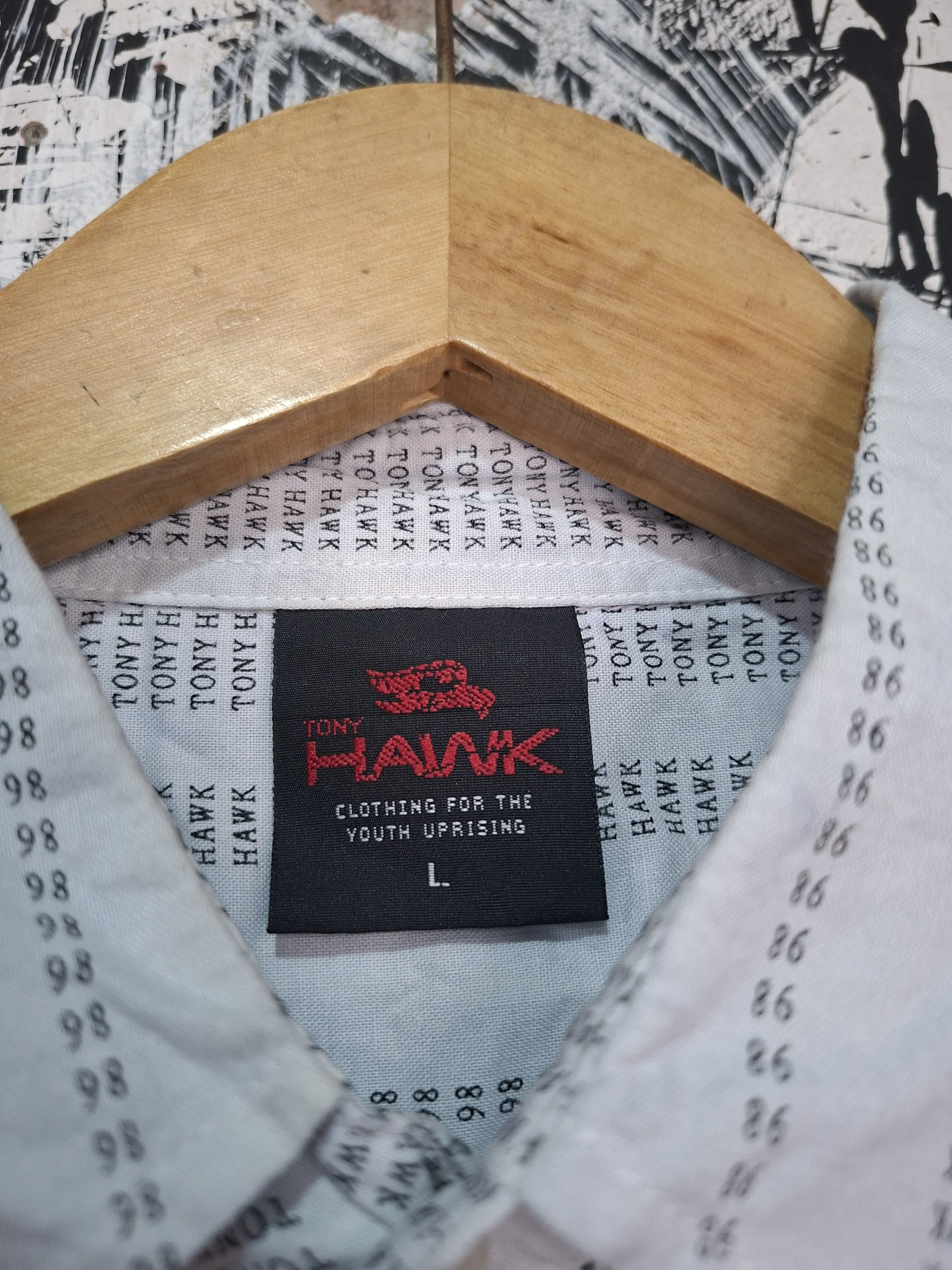 Tony Hawk TONY HAWK 98 SCRIPT SKATEBOARDER BUTTON UP SHIRT Size US L / EU 52-54 / 3 - 5 Thumbnail