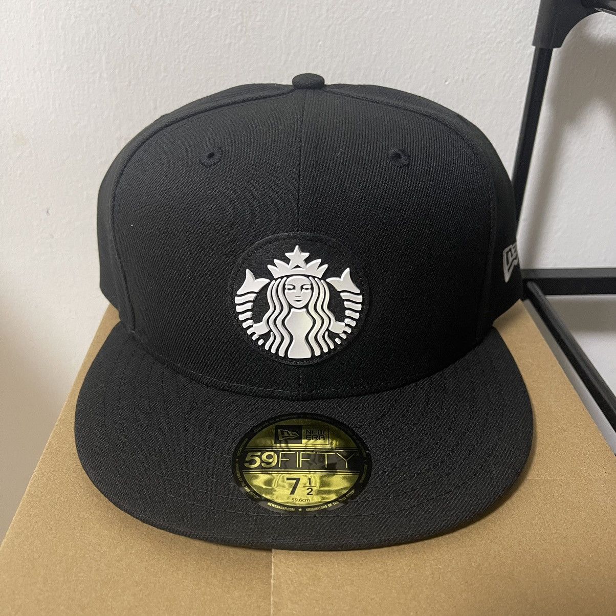 NEW ERA STARBUCKS 59FIFTY ブラック 7 3/8 新品 New Era New Era Starbucks 59Fifty Fitted Hat | Grailed