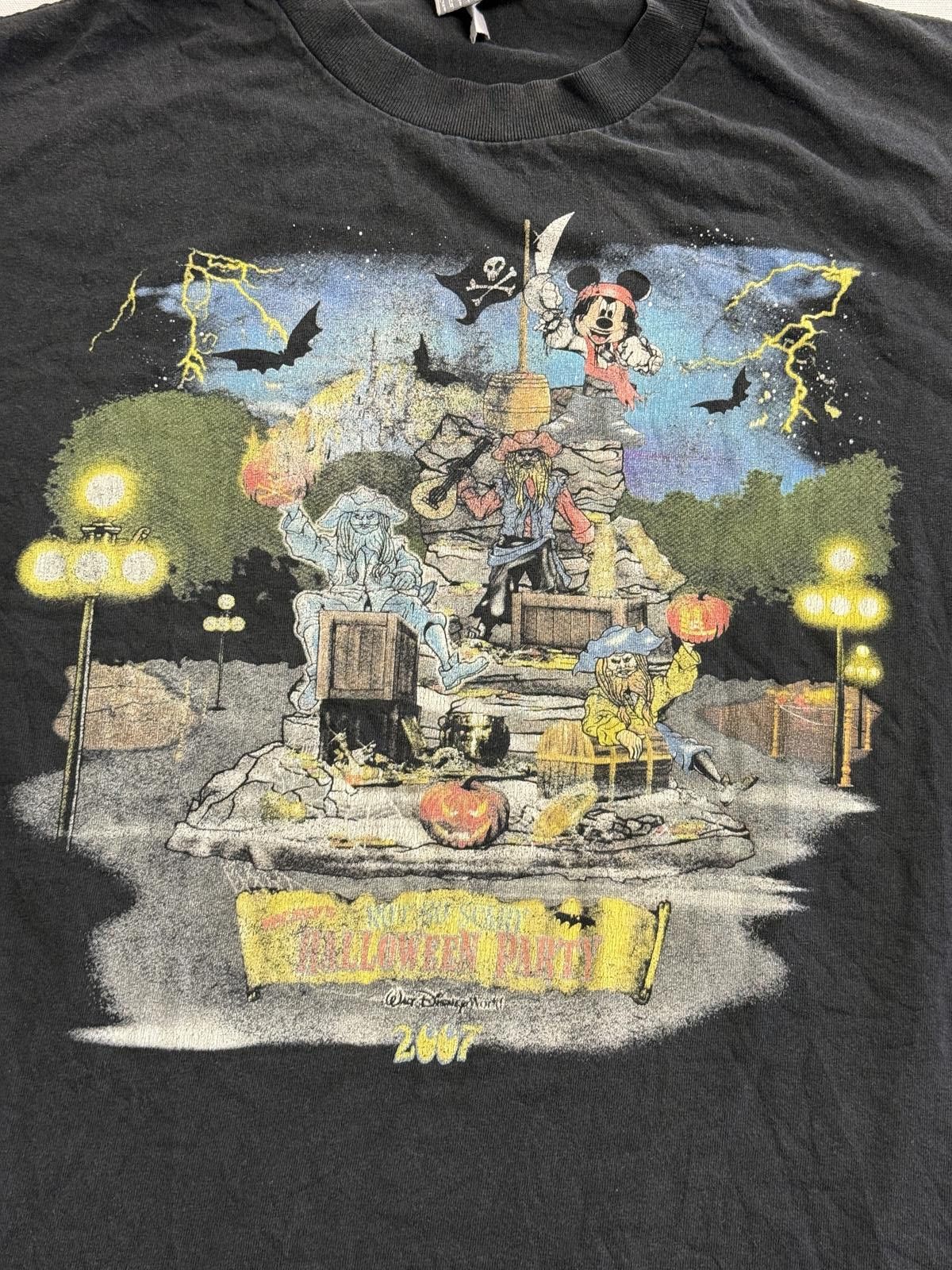 Designer Faded Disney T-shirt Mickey's Not-So-Scary Halloween Party Size US L / EU 52-54 / 3 - 1 Thumbnail