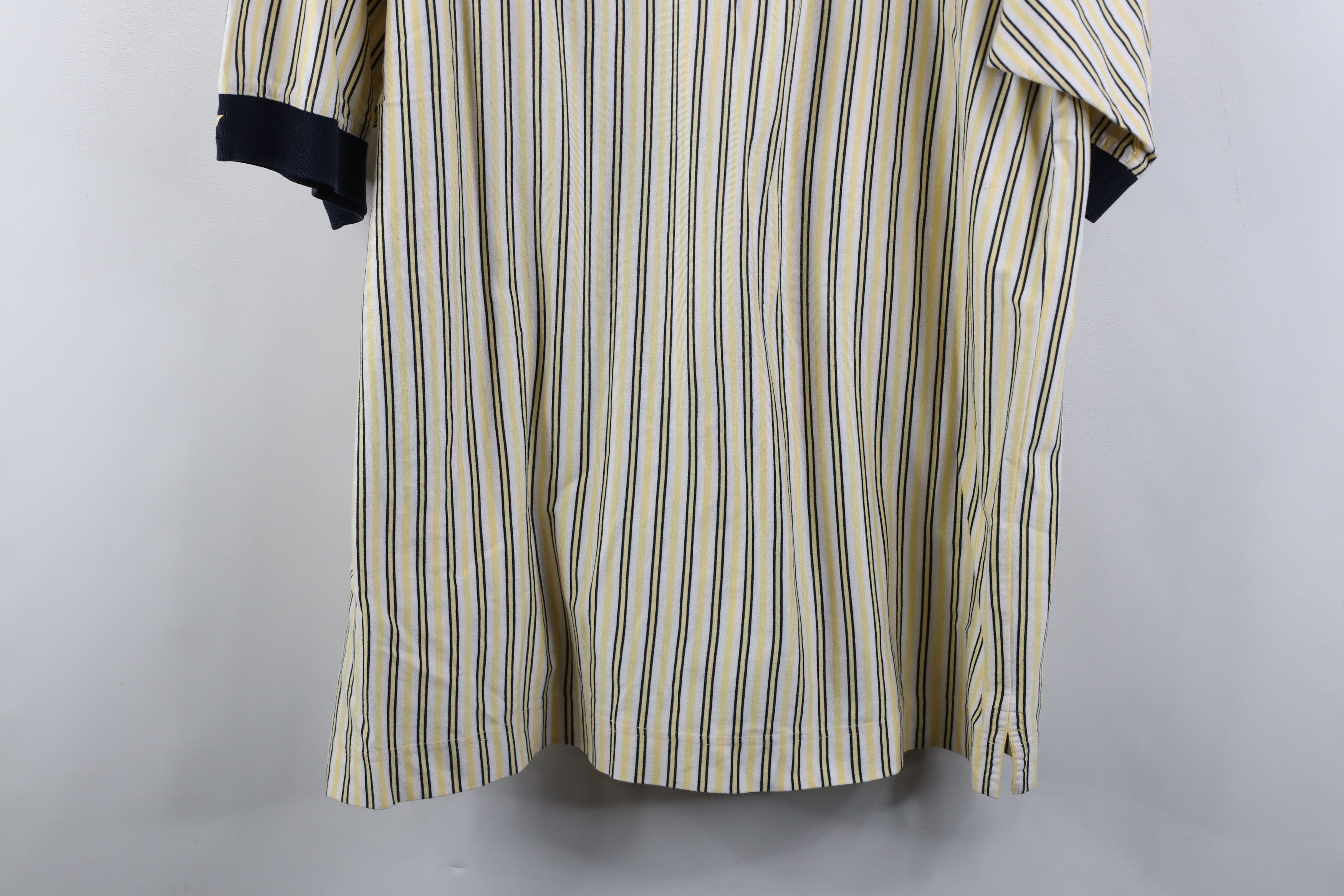 Vintage Vintage 90s Streetwear Wolf Run Collared Golf Polo Shirt Size US L / EU 52-54 / 3 - 13 Thumbnail