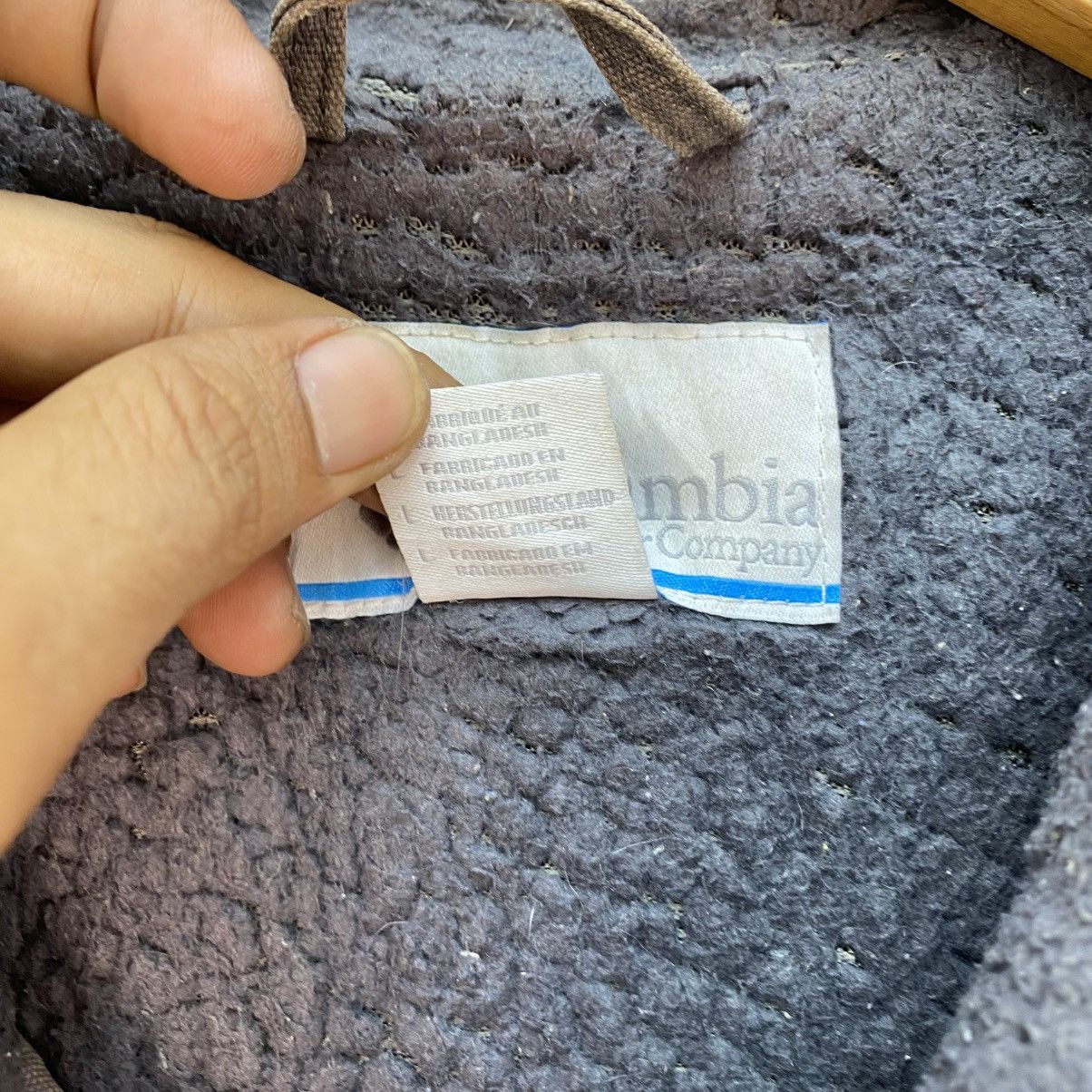 Japanese Brand 🫶Vintage Distressed Columbia Shearling Blanket Jacket Size US M / EU 48-50 / 2 - 21 Thumbnail