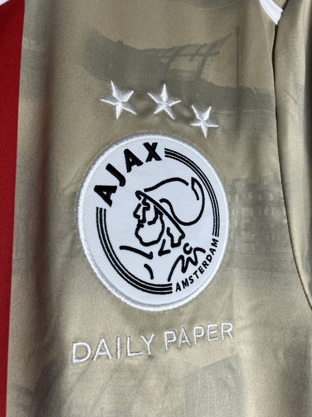 Adidas Authentic Ajax x Daily Paper football Jersey Men’s Medium Size US L / EU 52-54 / 3 - 3 Thumbnail
