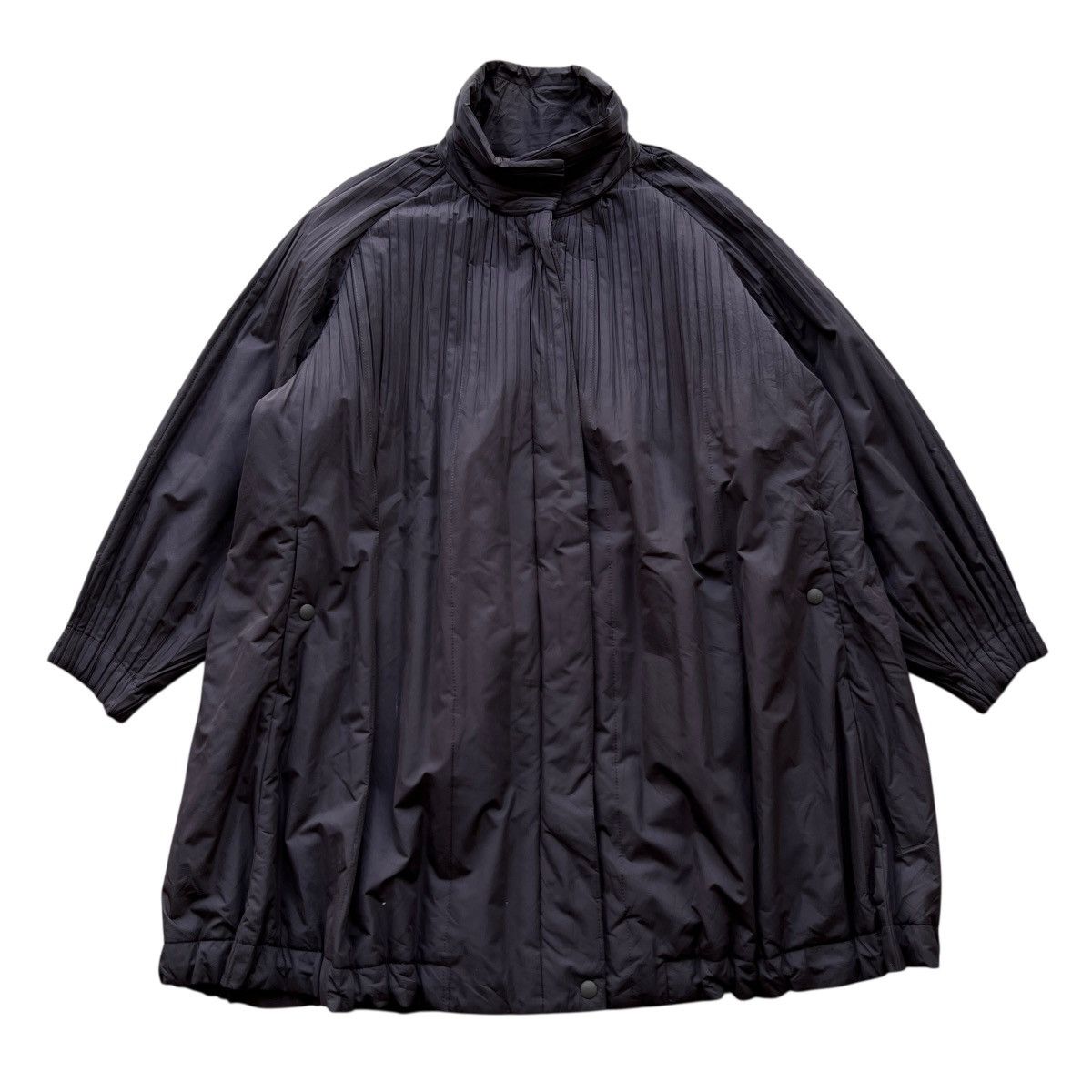 Pleats Please Issey Miyake 🔥 Pleats Please Issey Miyake Zipper Pleats Coat Jacket Size US L / EU 52-54 / 3 - 2 Thumbnail