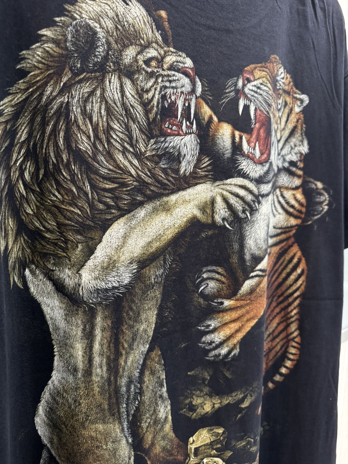 Vintage Vintage Lion vs Tiger Big Photos Size US XL / EU 56 / 4 - 15 Thumbnail
