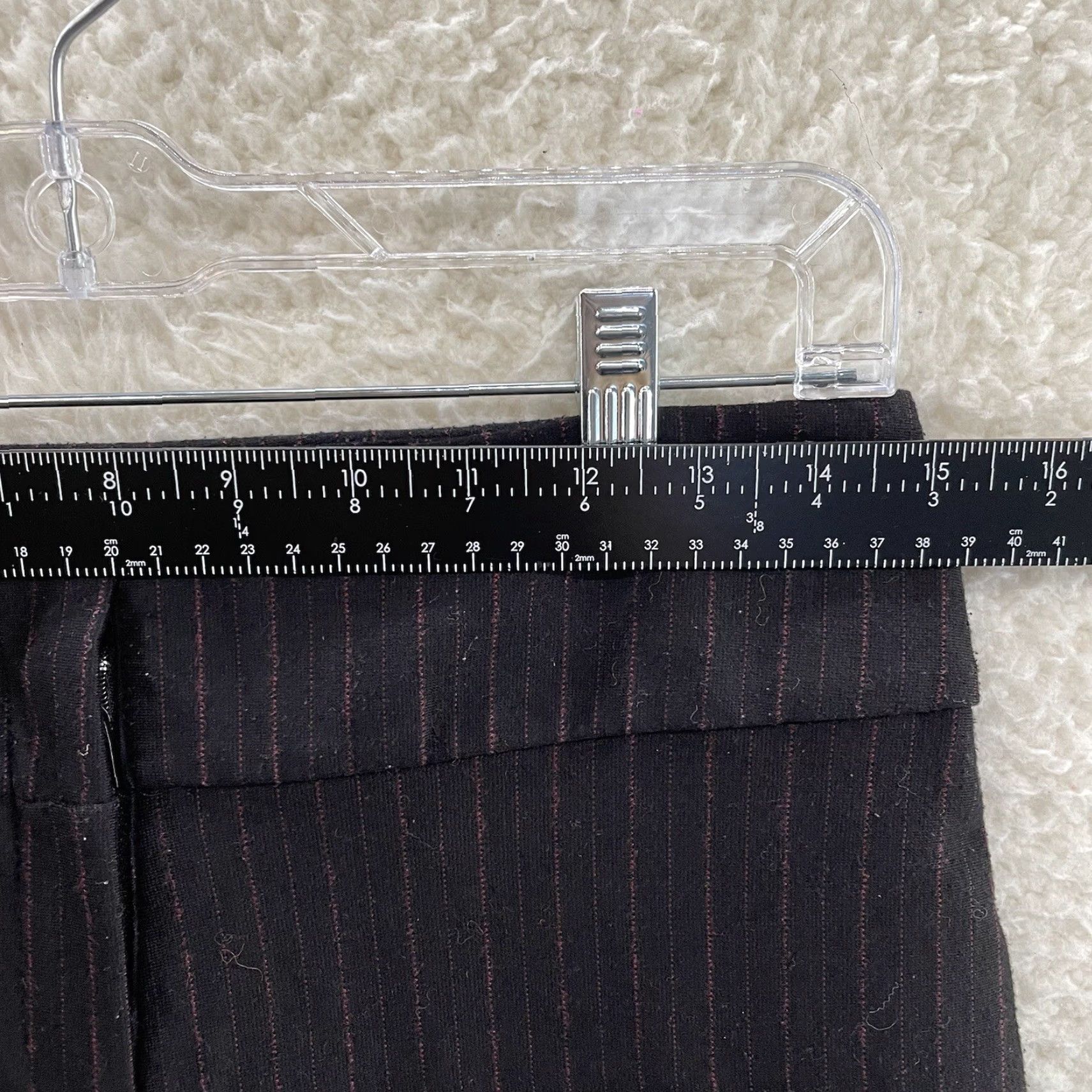 Vintage VINTAGE Y2K Trousers Pants 12 30 Black Pinstripe Wide Flare Leg Corpcore Office Size 34" / US 12 / IT 48 - 7 Thumbnail
