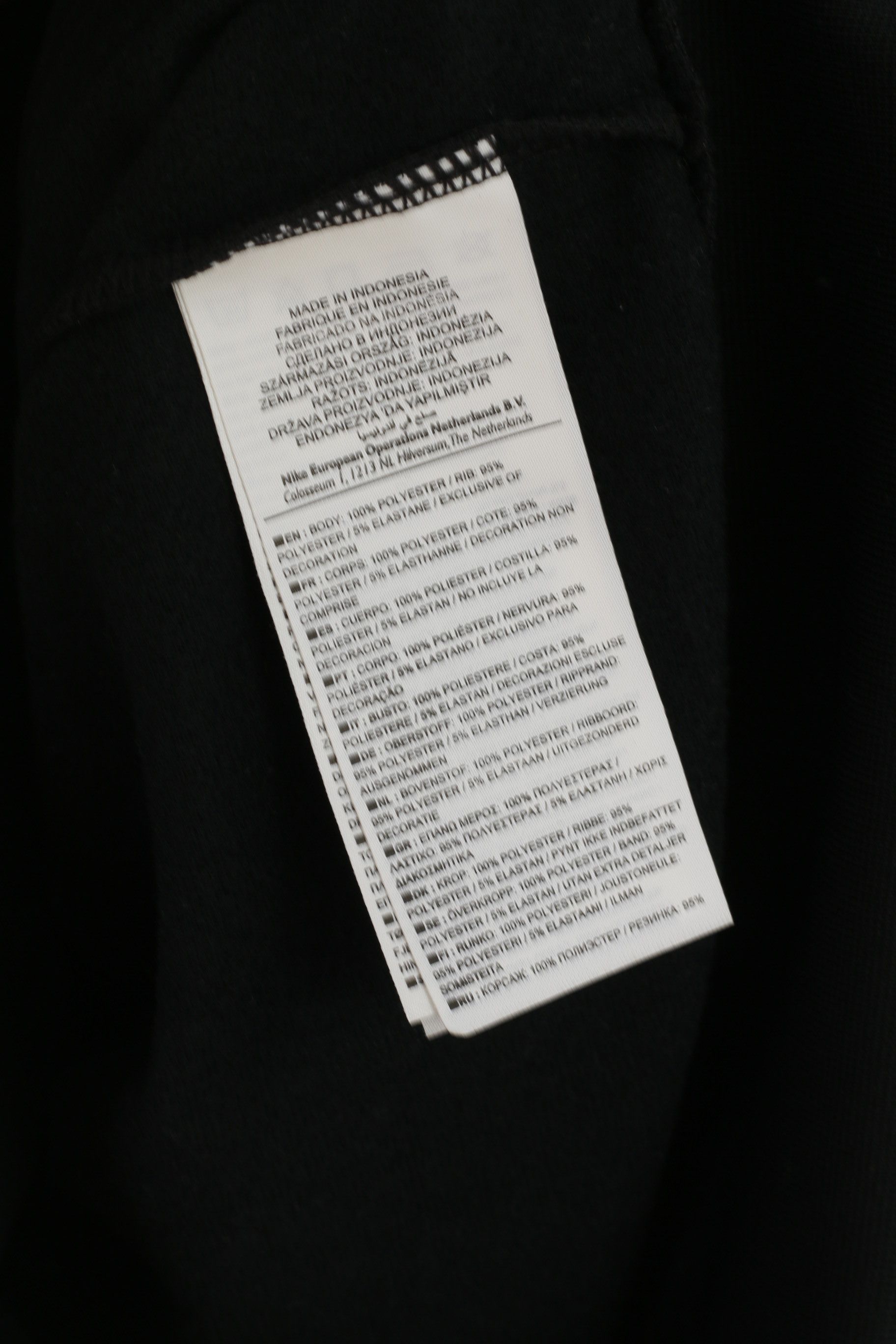 Nike Nike Men M Sweatshirt Black Shiny Vintage 7092 Size US M / EU 48-50 / 2 - 4 Thumbnail