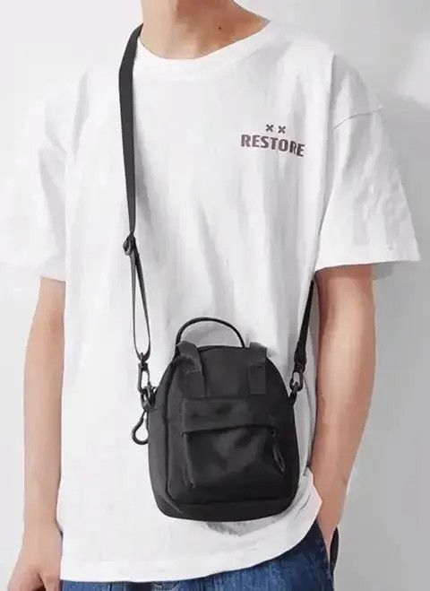 Retro Y2K Mini Pouch Bag Crossbody Bag Aesthetic in Black, Men's