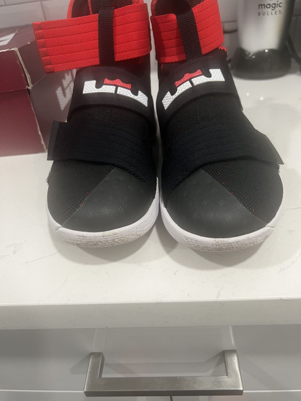 Nike Nike LeBron soldier 10 Size US 8 / EU 41 - 7 Thumbnail