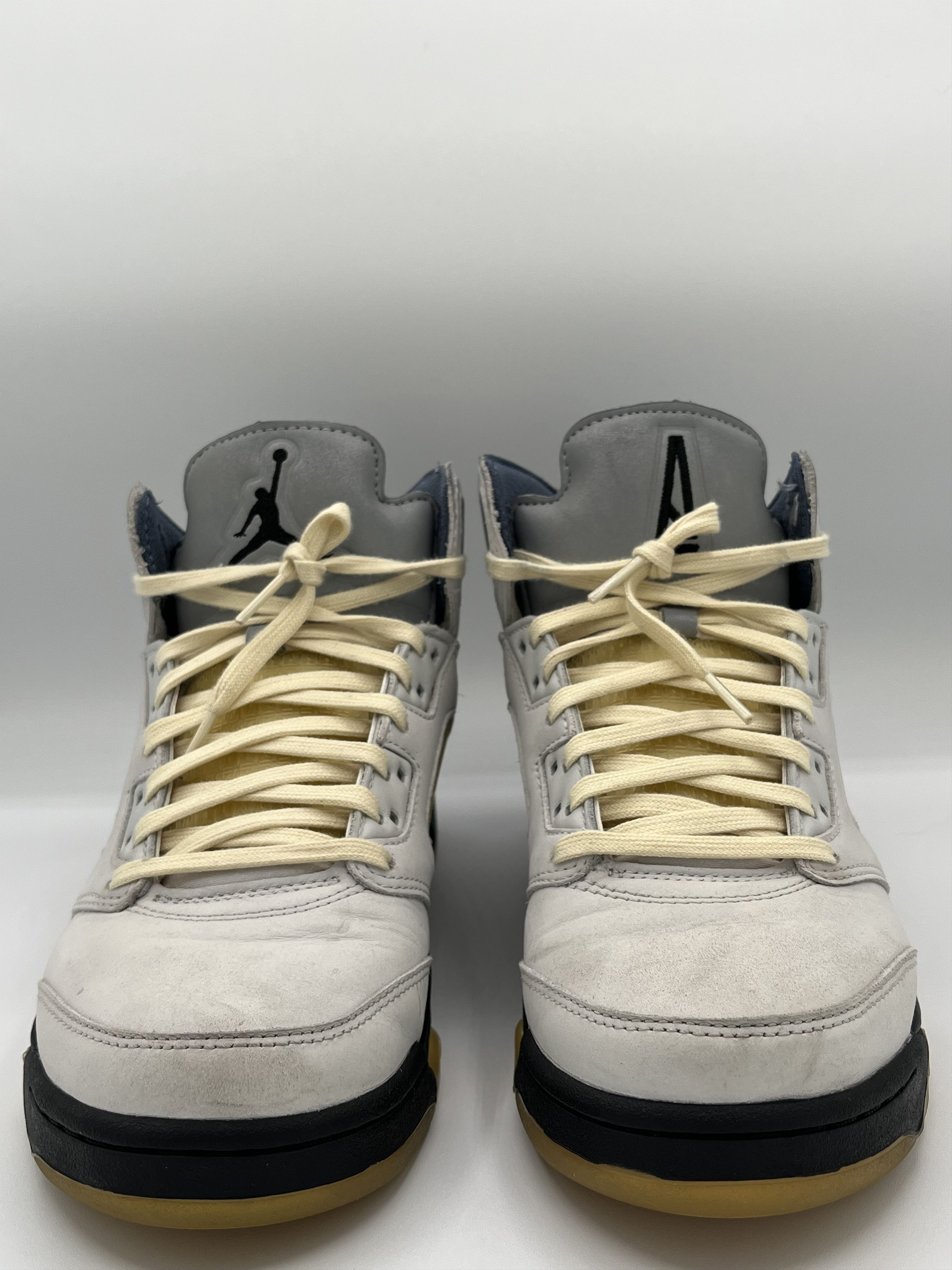 A Ma Maniere Air Jordan 5 A Ma Maniere Dawn Size 10W 8.5M FZ5758 004 Size US 8.5 / EU 41-42 - 4 Thumbnail
