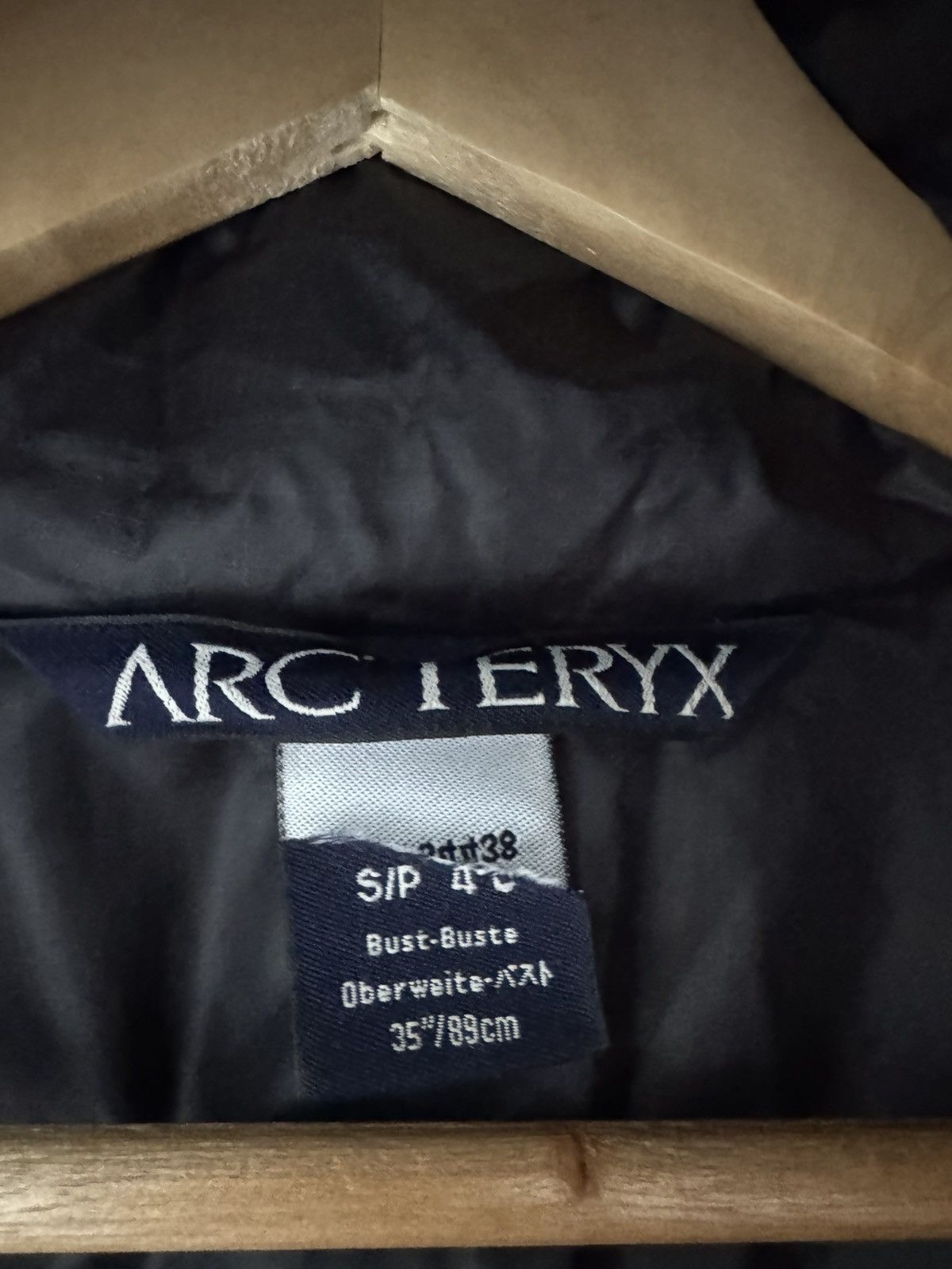 Arc'teryx Arcteryx Fission SV Black Insulated Gore Tex Primaloft Size S / US 4 / IT 40 - 10 Thumbnail