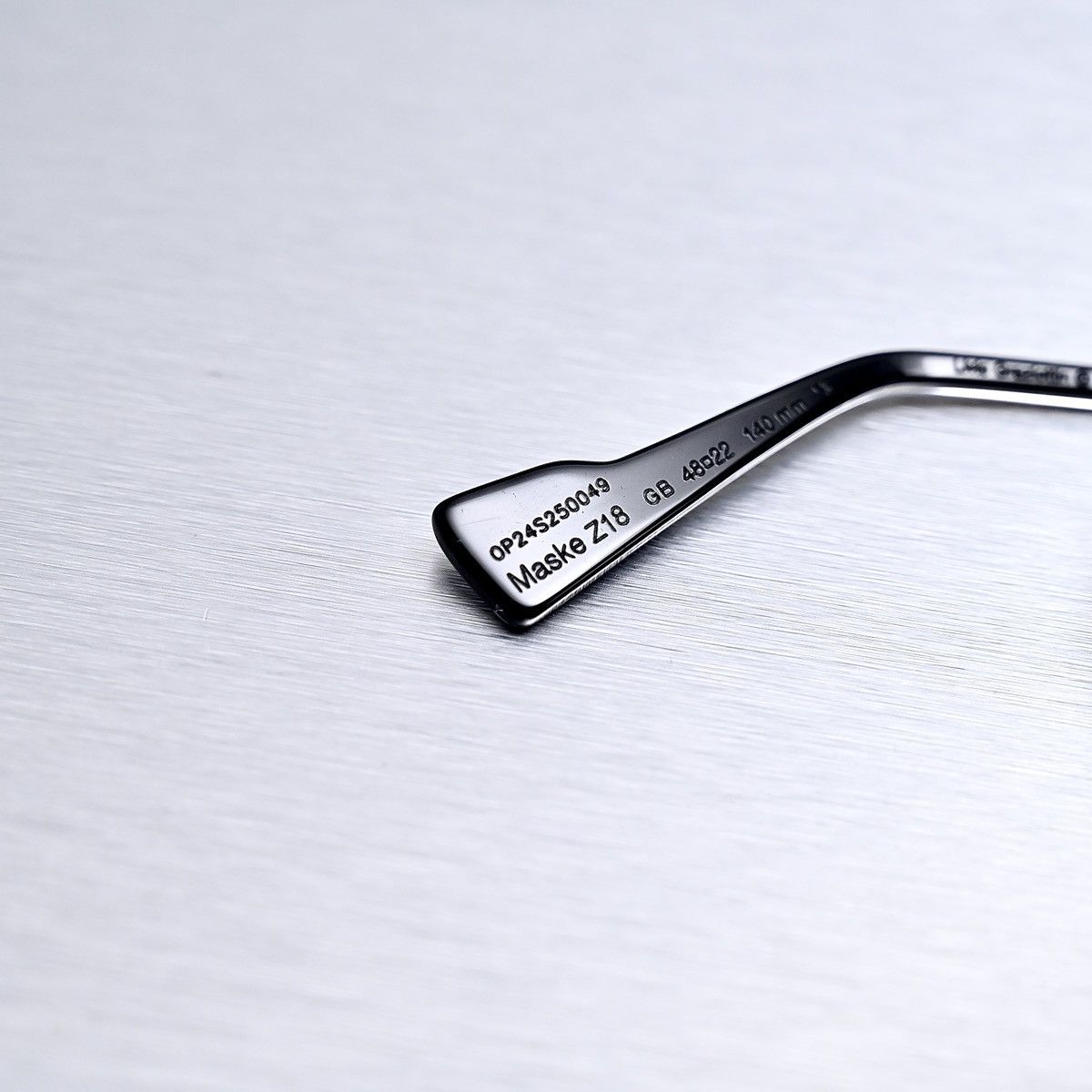 Kuboraum KUBORAUM Z18 SUNGLASSES Size ONE SIZE - 5 Thumbnail