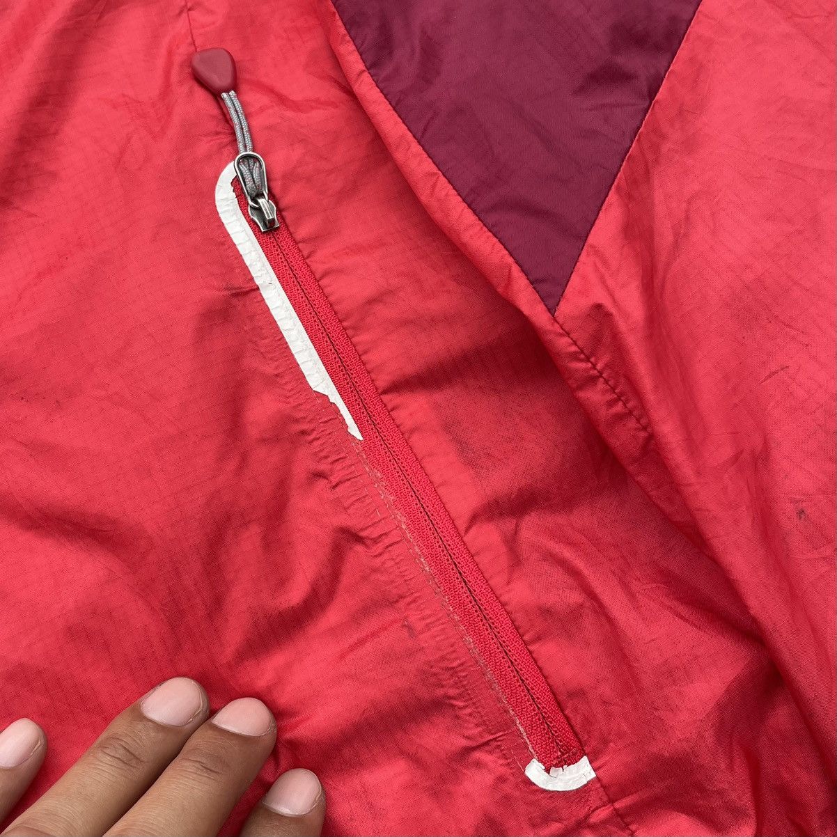 Two Tone Color Mountain Hardwear Outdoor Jacket