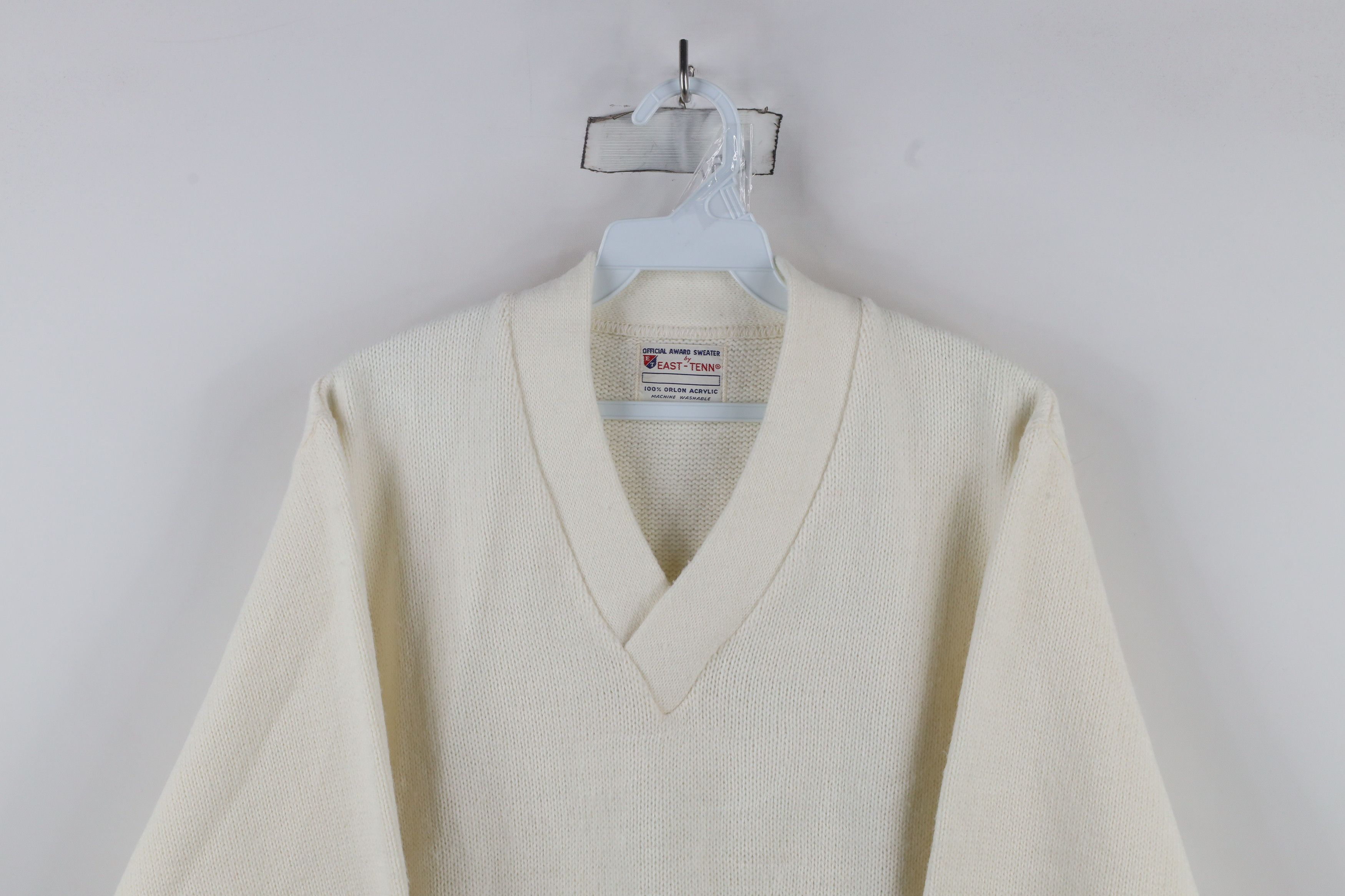 Vintage Vintage 60s 70s Streetwear Letterman Knit Sweater White USA Size US L / EU 52-54 / 3 - 2 Thumbnail