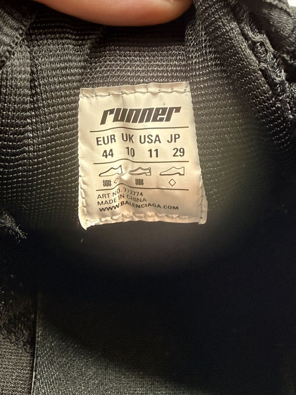 Balenciaga WORN TWICE - Size 11 Balenciaga Runner Sneaker Black Matte Size US 11 / EU 44 - 7 Thumbnail
