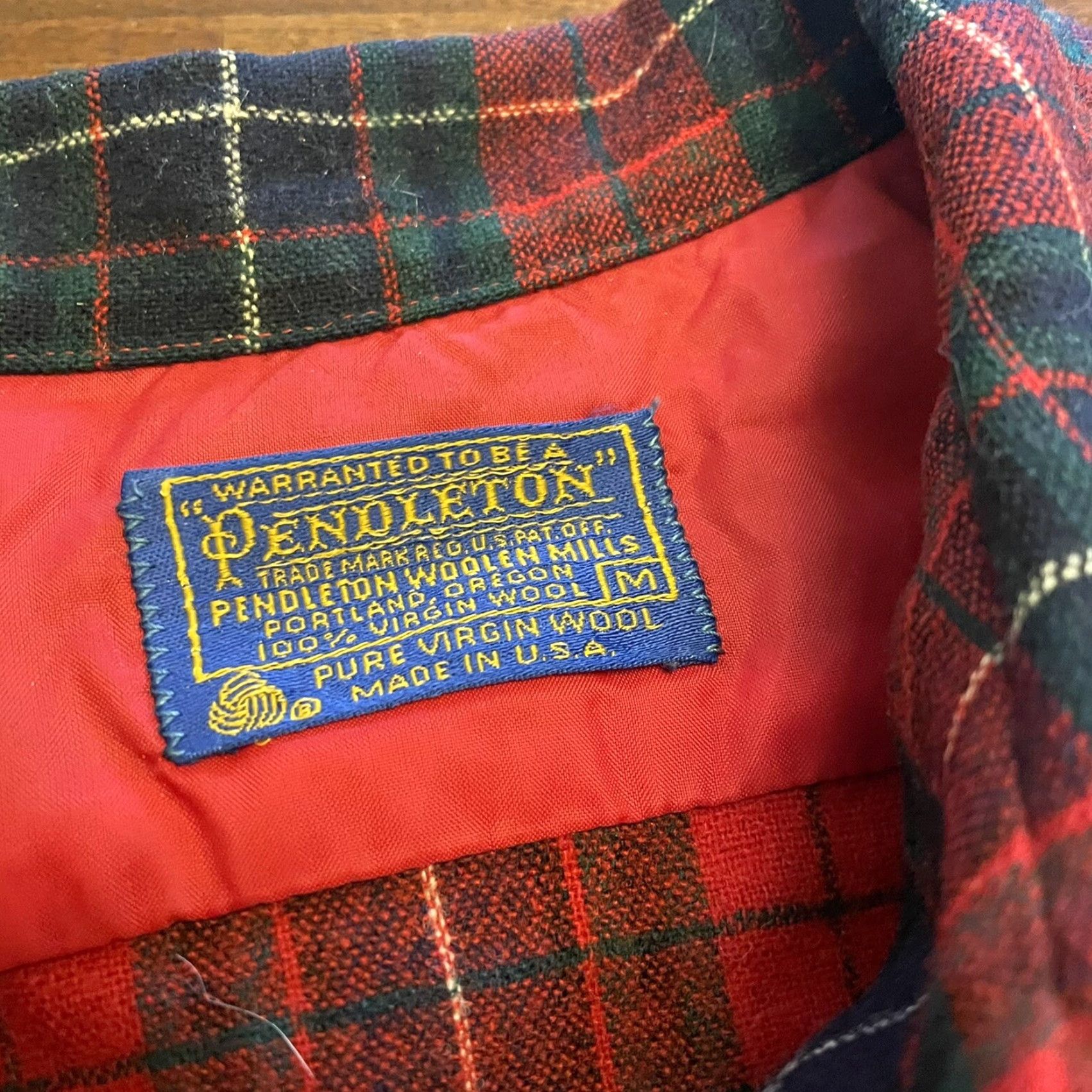 Pendleton VINTAGE Pendleton Board Shirt Flannel Virgin Wool Manson Plaid Mens Red Tartan Shirt Size US M / EU 48-50 / 2 - 3 Thumbnail