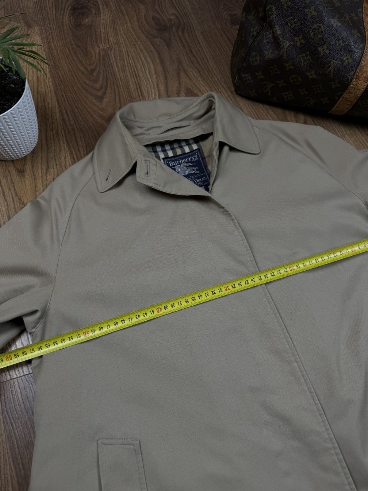 Burberry Vintage trench coat Burberry original luxury streetwear item Size L / US 10 / IT 46 - 8 Thumbnail