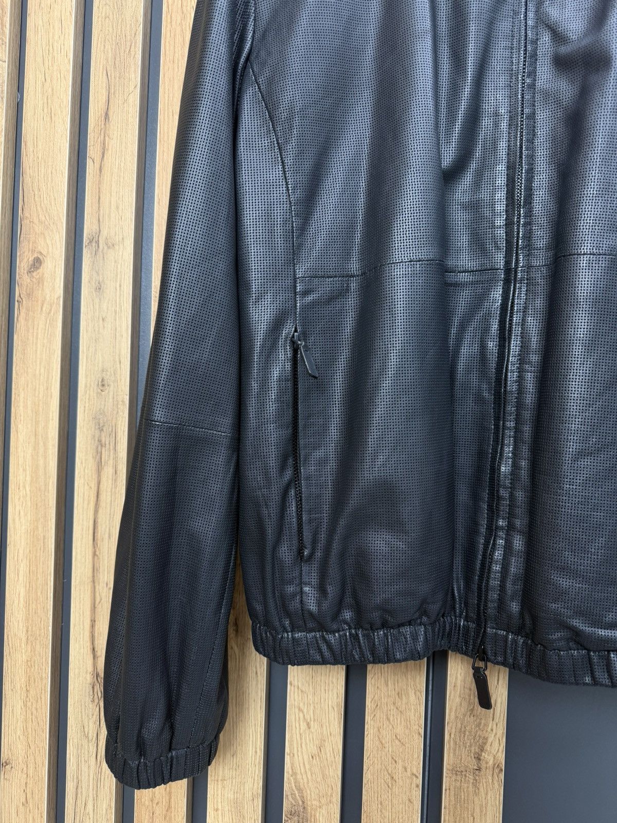 Emporio Armani Emporio Armani Black Perfored Leather Jacket Size 52 Size US L / EU 52-54 / 3 - 3 Thumbnail