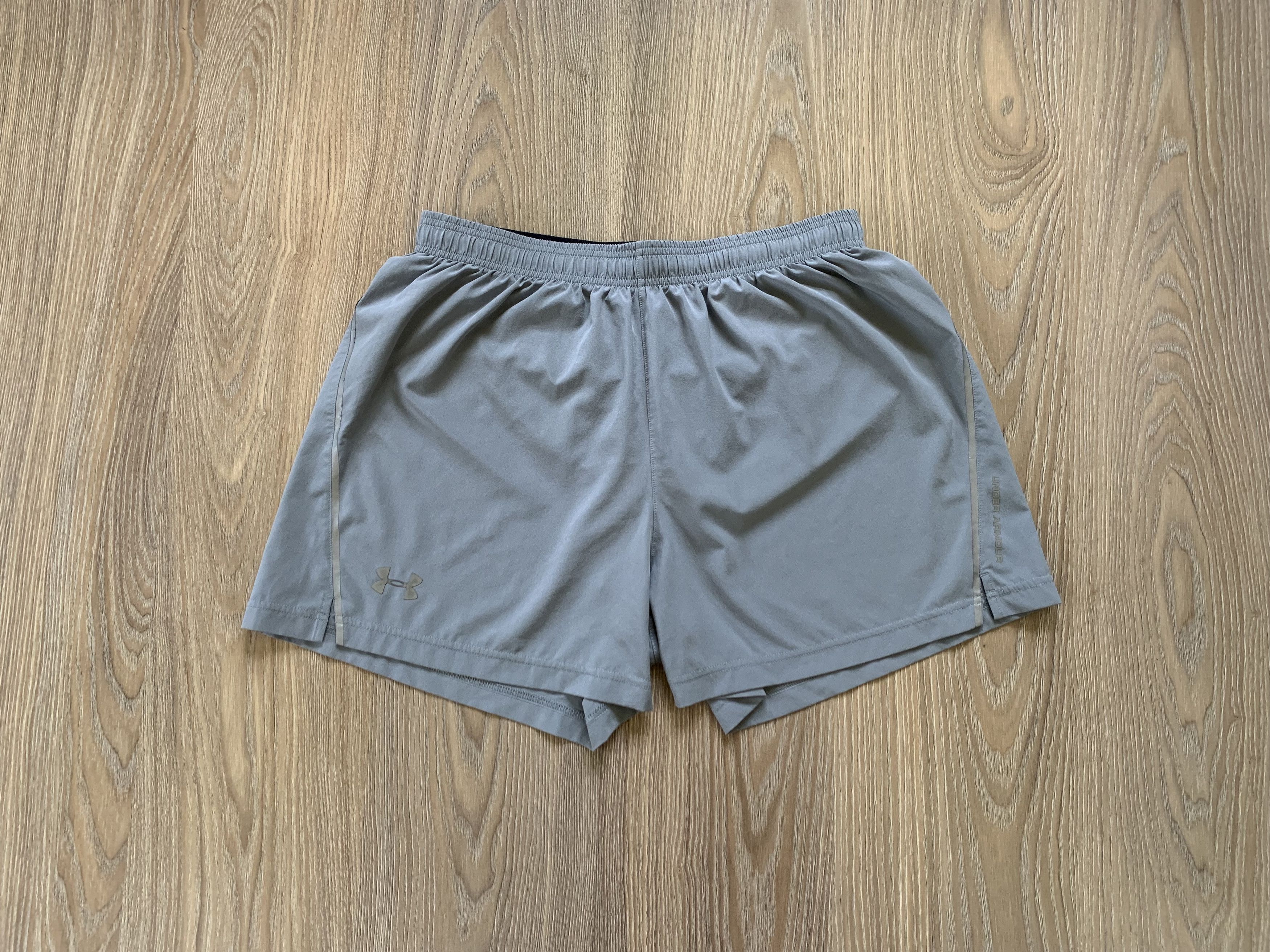 Under Armour Under Armour Gray Training Running Shorts Size US 31 - 1 Thumbnail