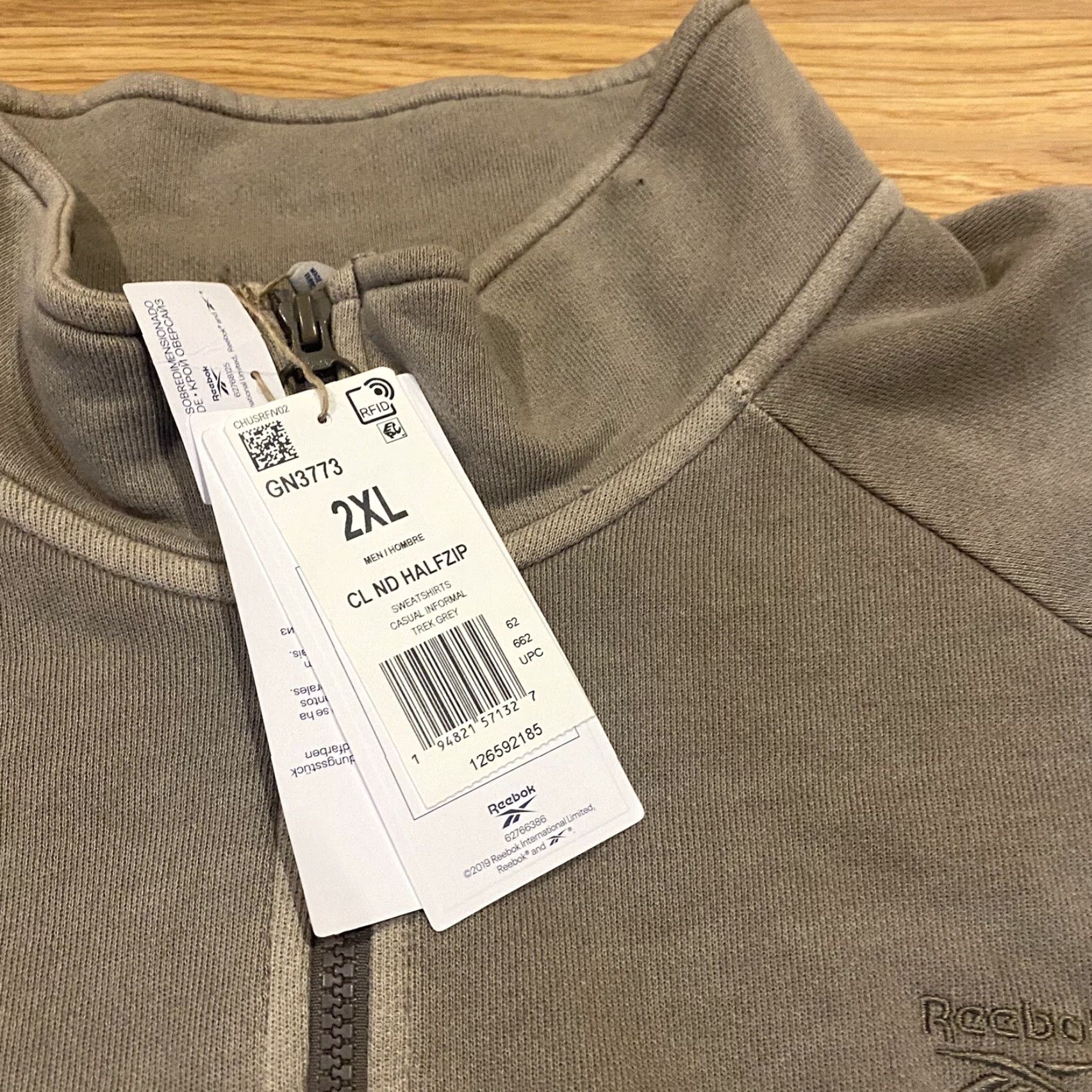 Reebok **NWT Reebok 2XL Men’s Brown 1/4 Zip Pullover Sweatshirt** User: NWT Reebok 2XL Men’s 1/4 Zip Brown Pullover Sweatshirt Size US XXL / EU 58 / 5 - 2 Thumbnail