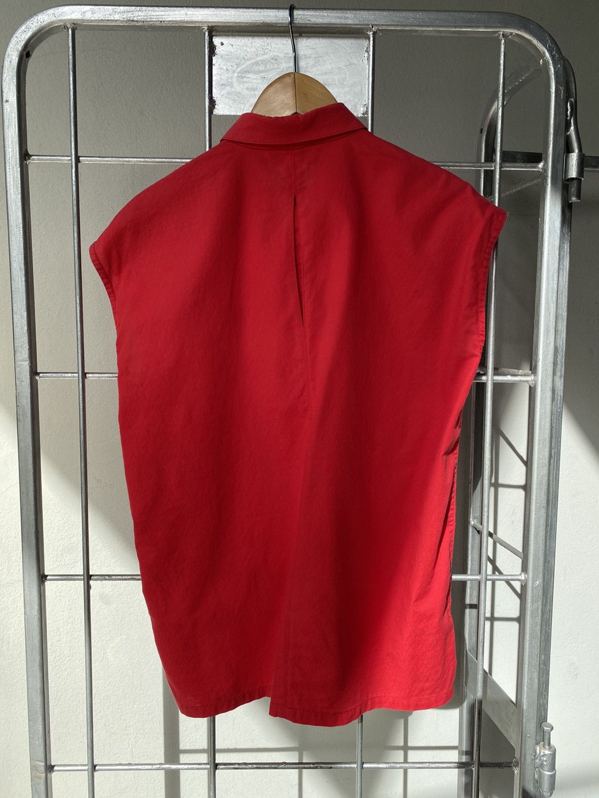 Dior Christian Dior Red Sleeveless Shirt Size S / US 4 / IT 40 - 6 Thumbnail