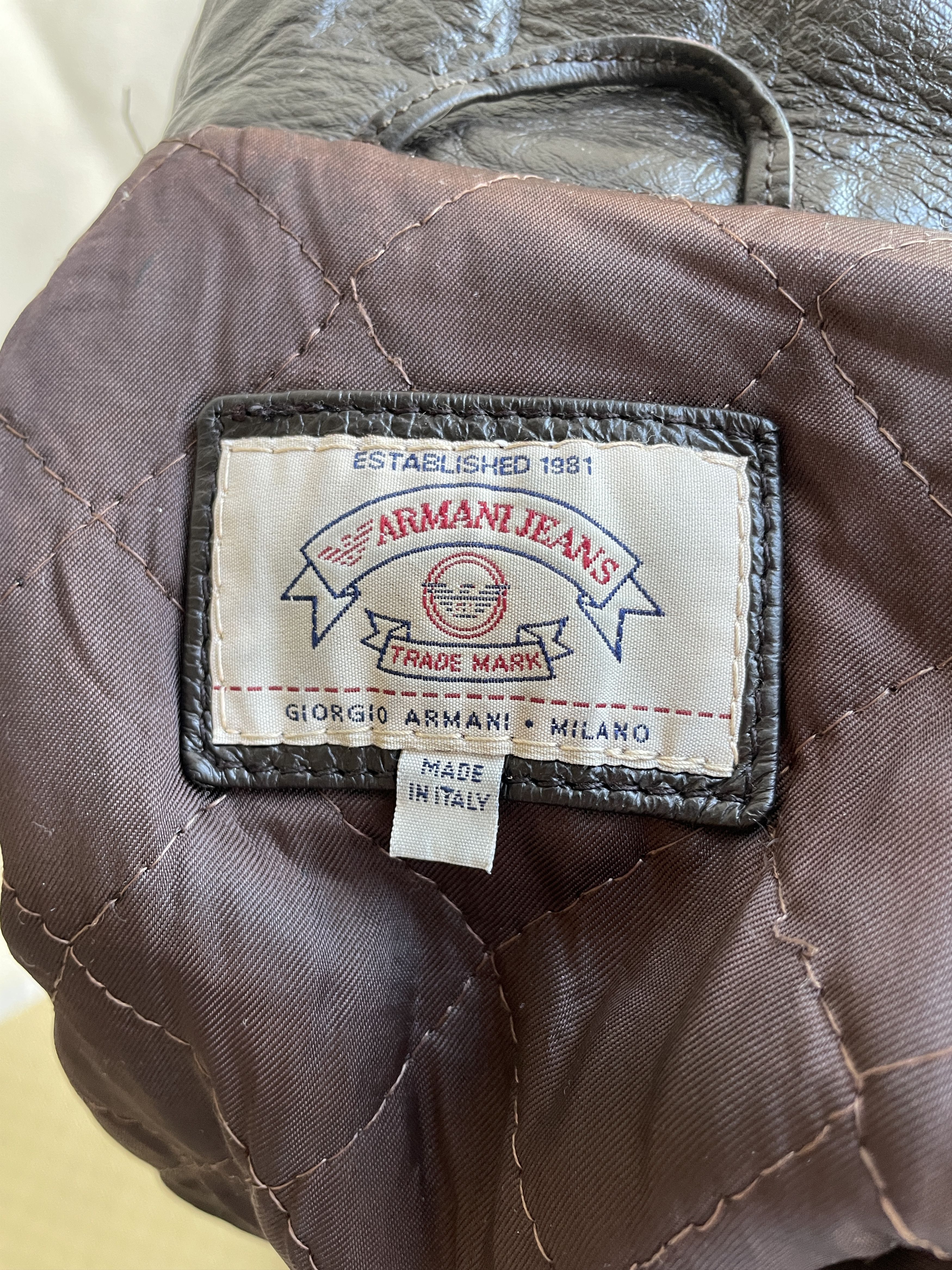 Giorgio Armani Armani Jeans Vintage 90s 00s Womens Collared Leather Jacket Size M / US 6-8 / IT 42-44 - 13 Thumbnail