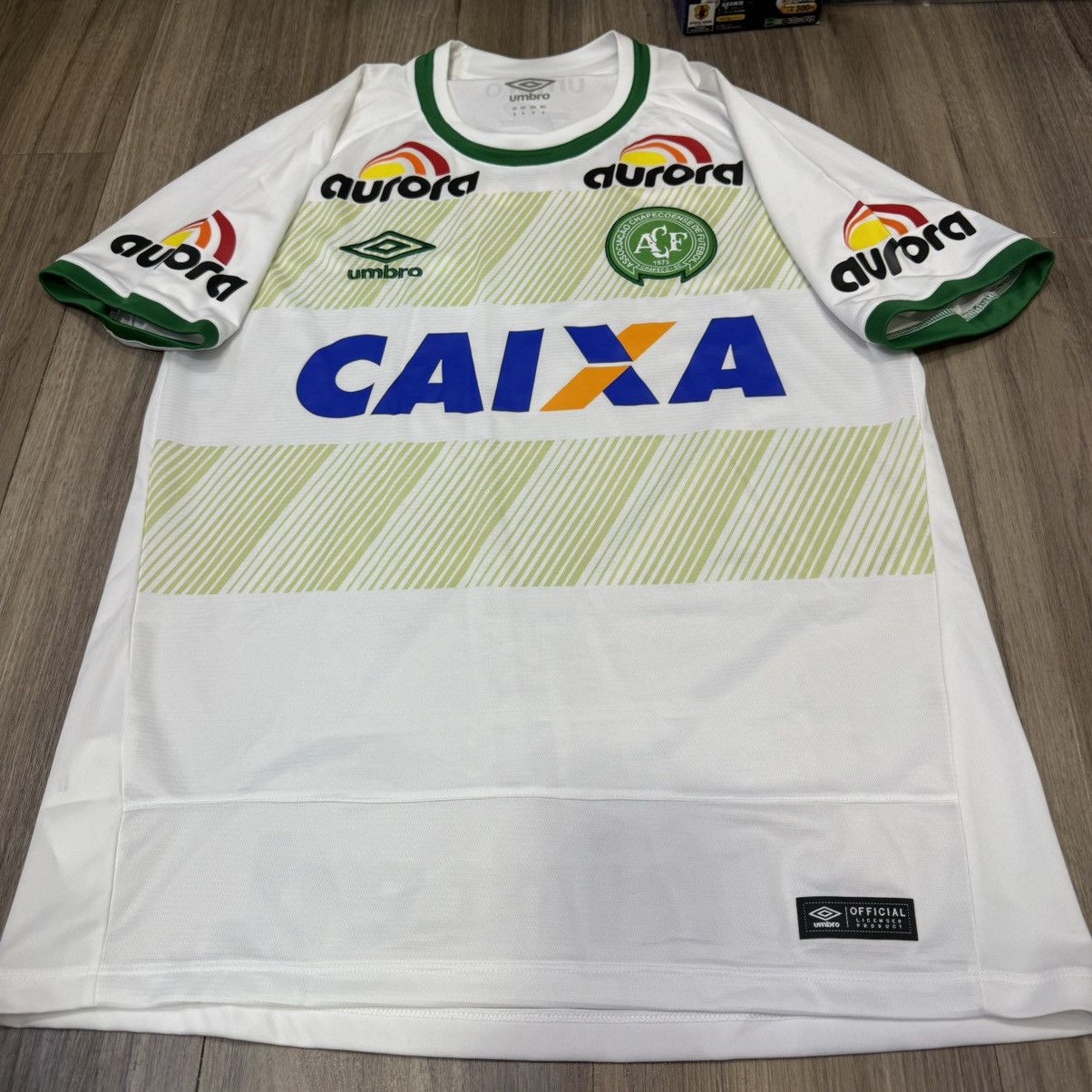 Chapecoense 16/17 away shirt