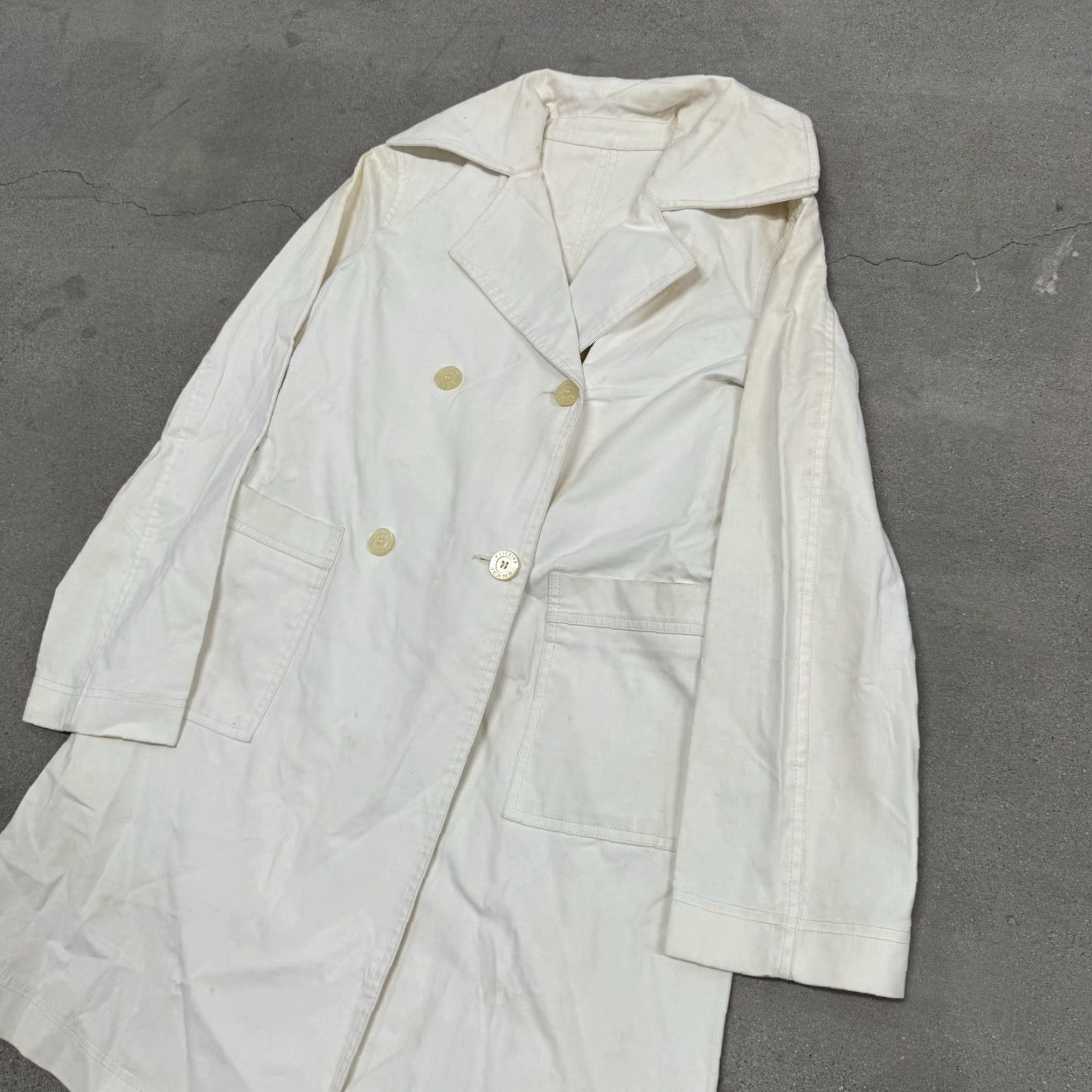 VINTAGE Womens Trench Coat Jacket Moschino Size 6 Cotton White Womens Trench Coat Moschino Coat Jacket White 6 Cotton Measurements