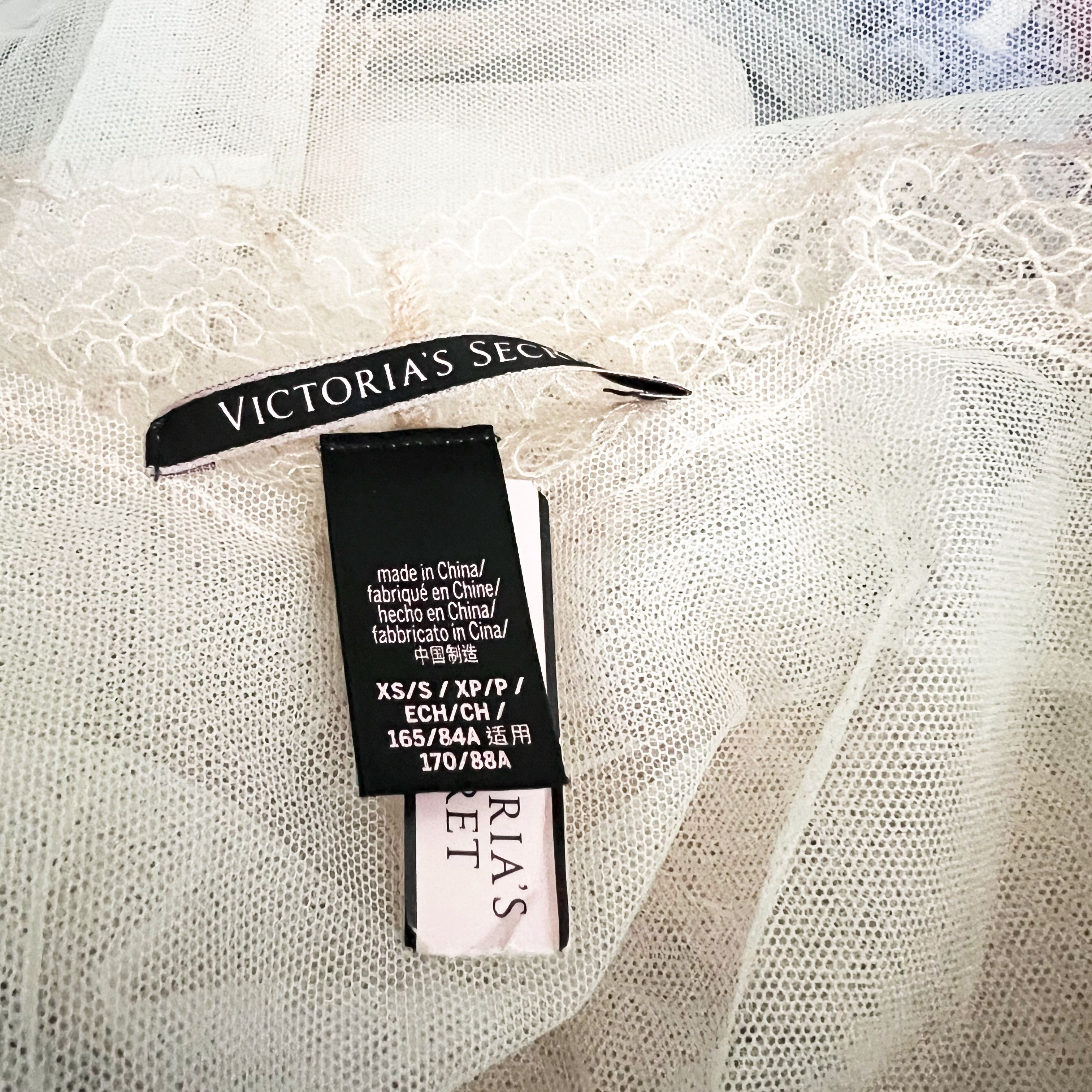 Victoria's Secret NEW Victoria's Secret Semi Sheer Tulle Size XS / US 0-2 / IT 36-38 - 2 Thumbnail